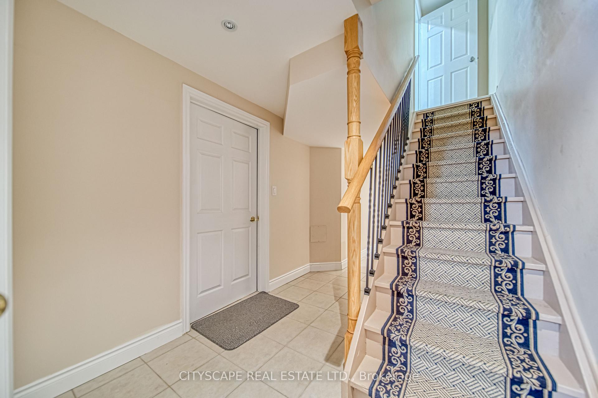 Photo 24 of 59 Hanton Crescent, Caledon, Bolton East — HOMEH