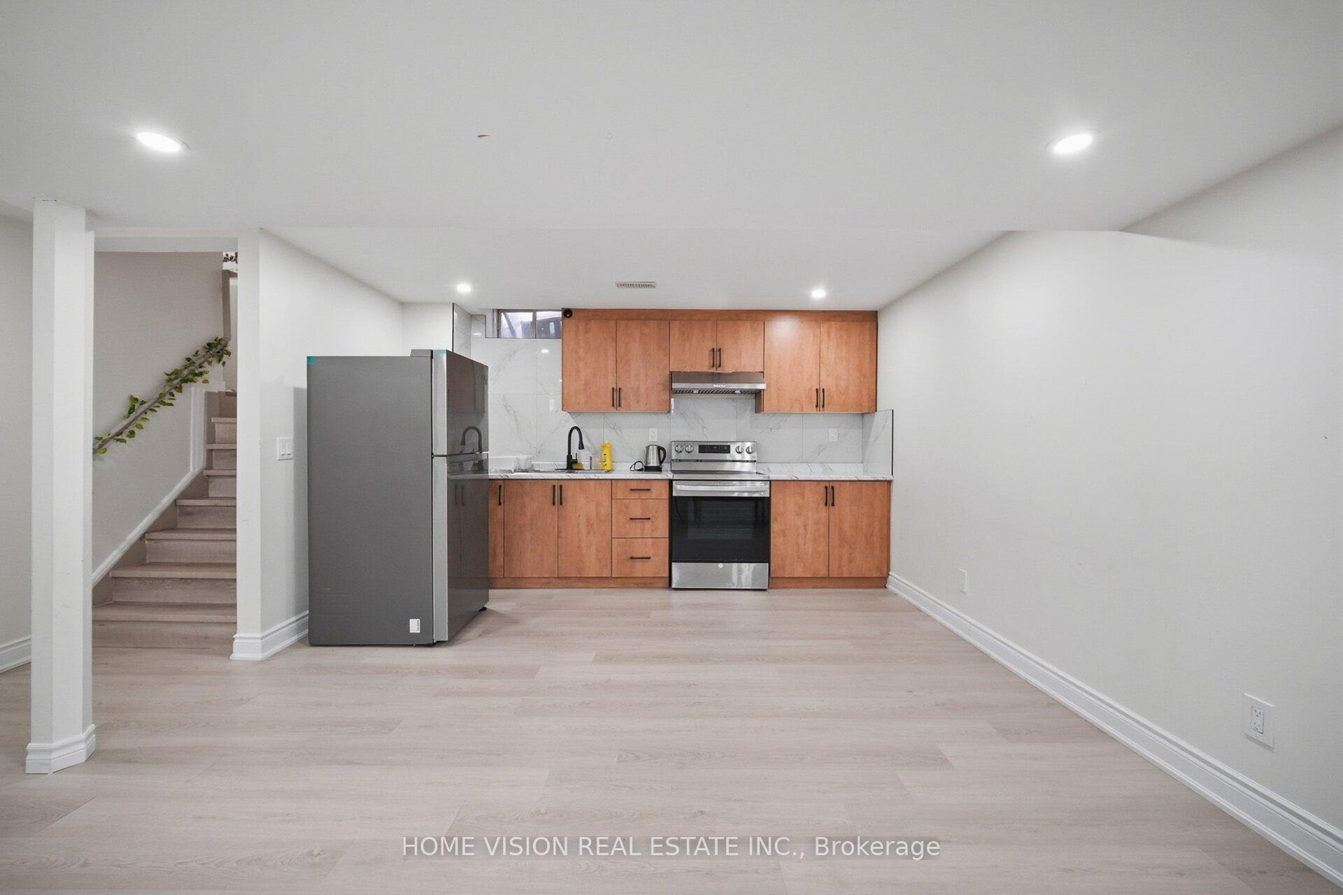 Photo 7 of Unit Bsmt, 5519 Katy Gate, Mississauga, Churchill Meadows — HOMEH