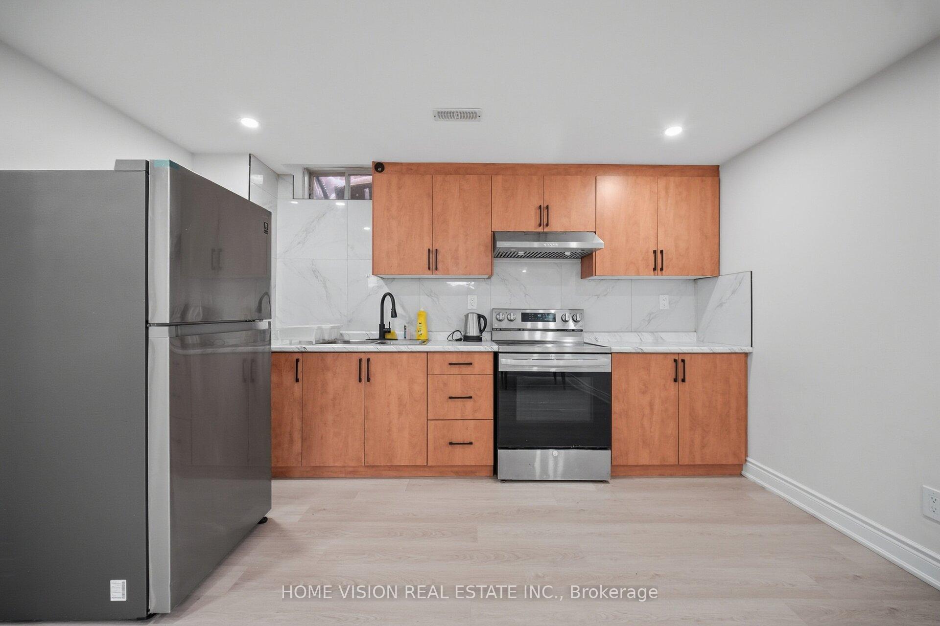 Photo 8 of Unit Bsmt, 5519 Katy Gate, Mississauga, Churchill Meadows — HOMEH