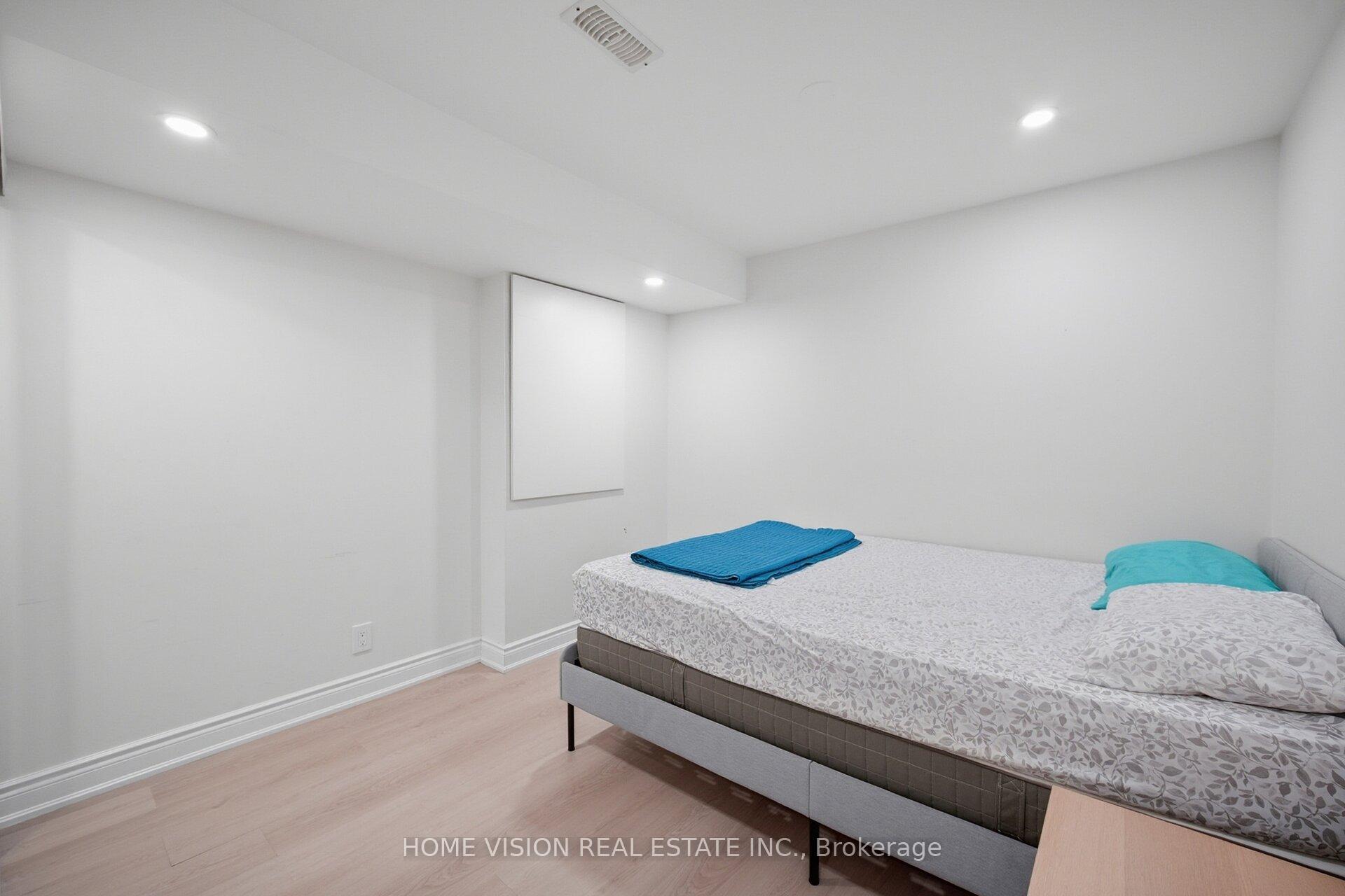 Photo 12 of Unit Bsmt, 5519 Katy Gate, Mississauga, Churchill Meadows — HOMEH