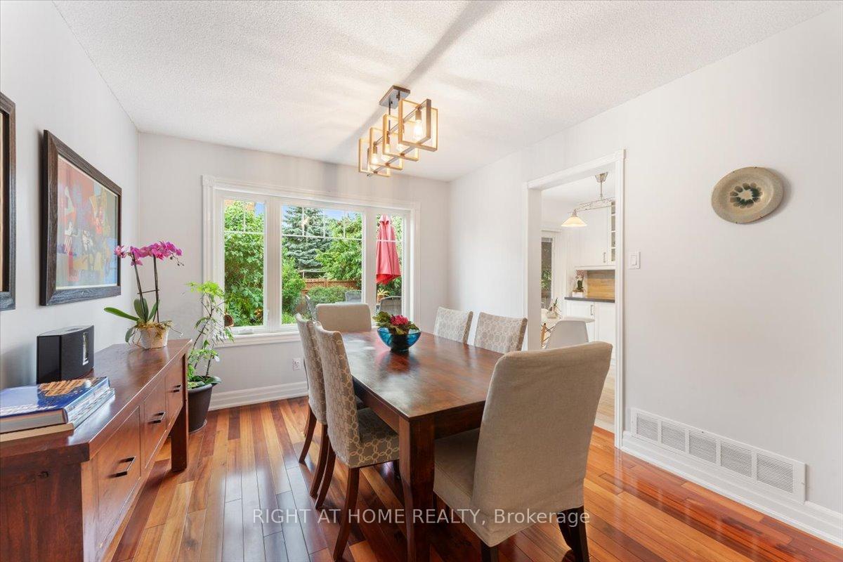 Photo 5 of 3371 Columbine Crescent, Mississauga, Lisgar — HOMEH