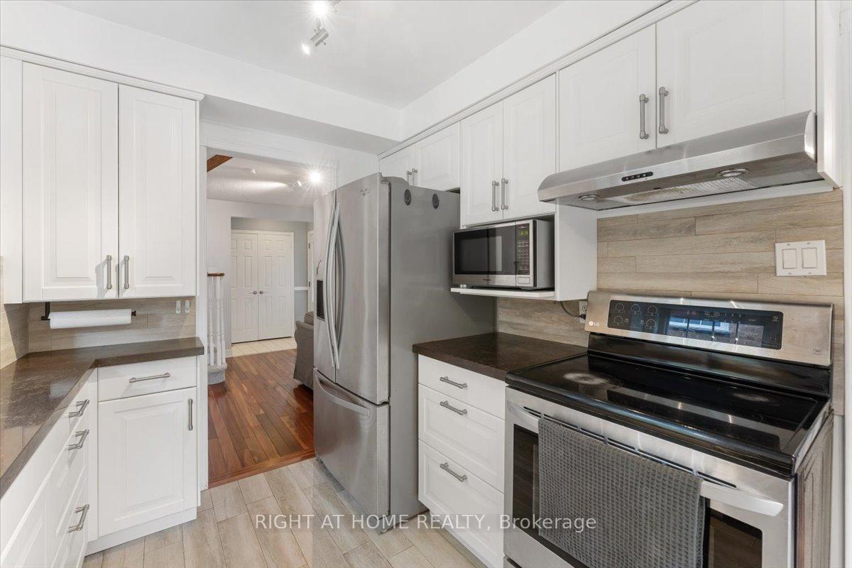 Photo 14 of 3371 Columbine Crescent, Mississauga, Lisgar — HOMEH