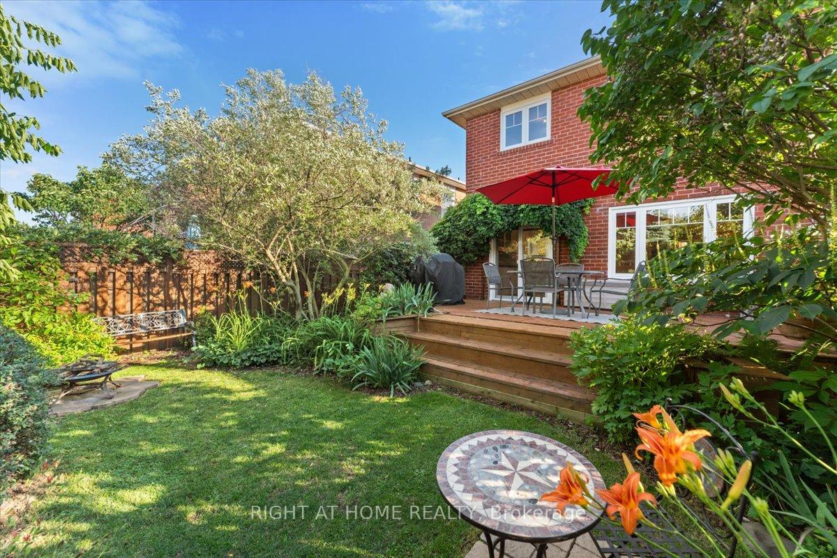Photo 15 of 3371 Columbine Crescent, Mississauga, Lisgar — HOMEH