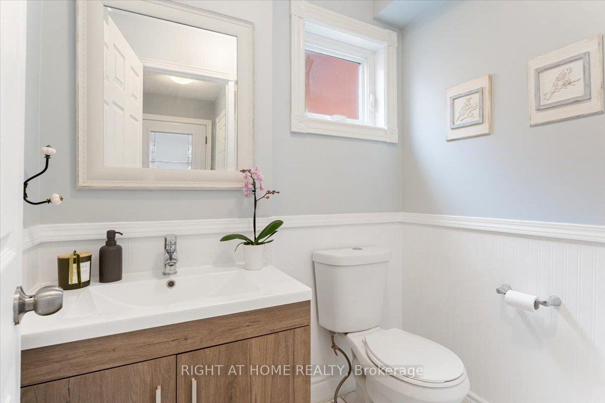 Photo 13 of 3371 Columbine Crescent, Mississauga, Lisgar — HOMEH