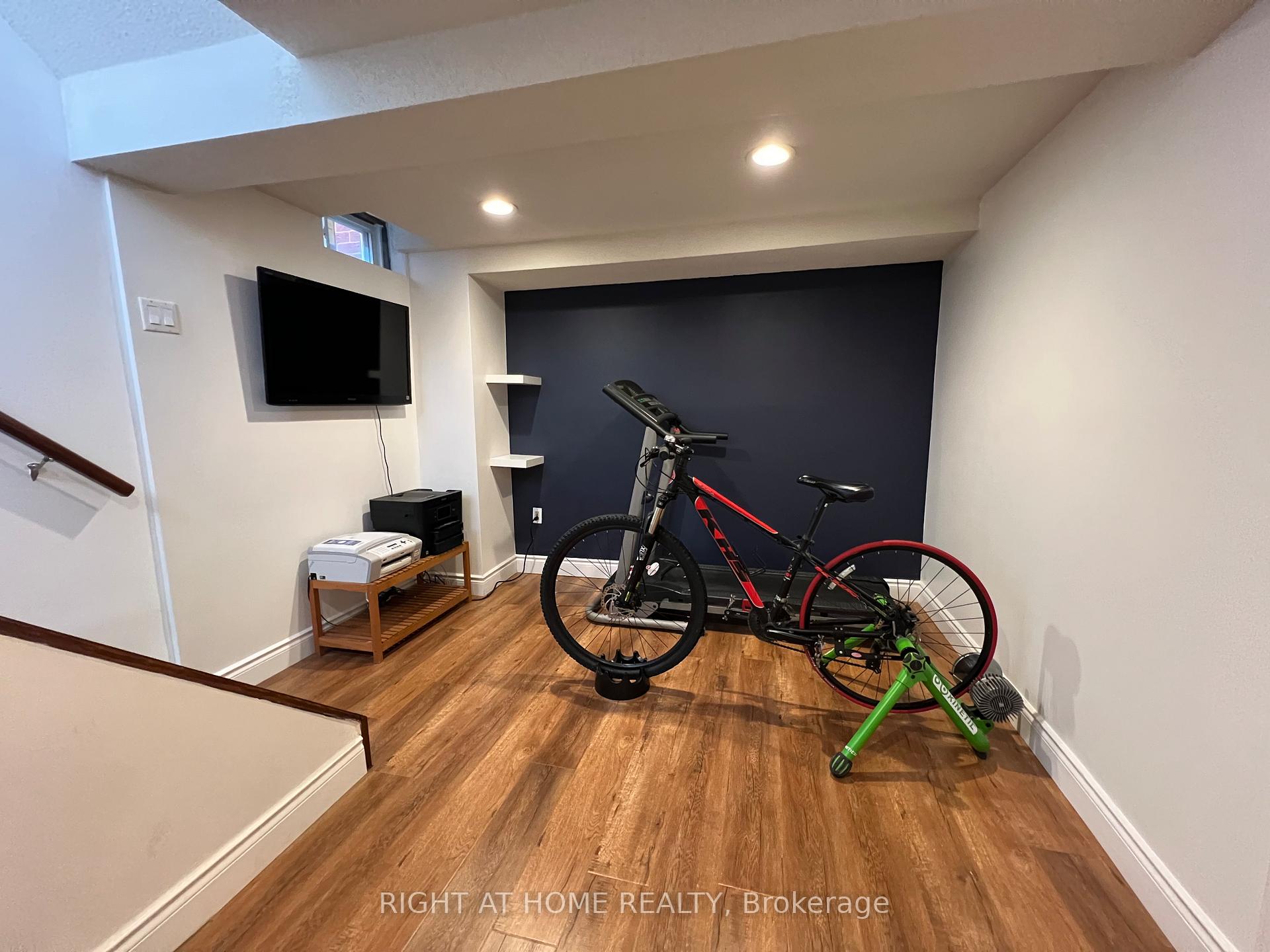 Photo 28 of 3371 Columbine Crescent, Mississauga, Lisgar — HOMEH