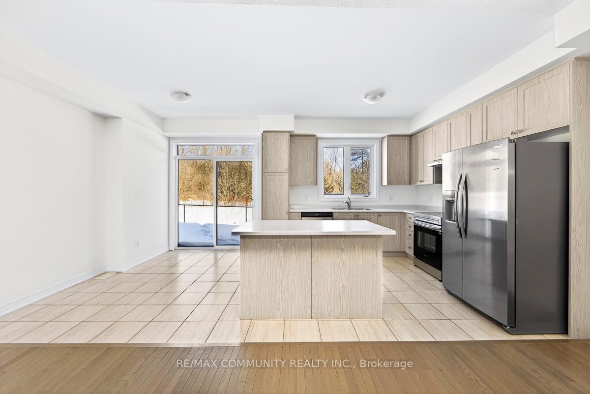 Photo 3 of 2839 Albatross Way, Pickering, Rural Pickering — HOMEH