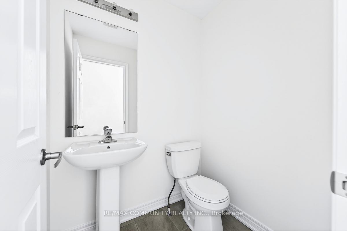 Photo 6 of 2839 Albatross Way, Pickering, Rural Pickering — HOMEH