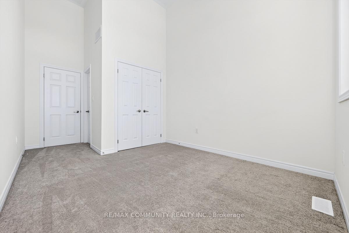 Photo 10 of 2839 Albatross Way, Pickering, Rural Pickering — HOMEH
