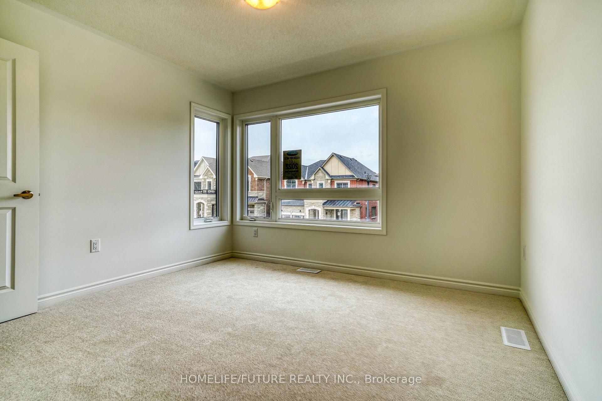 Photo 28 of 1481 Mockingbird Square, Pickering, Rural Pickering — HOMEH