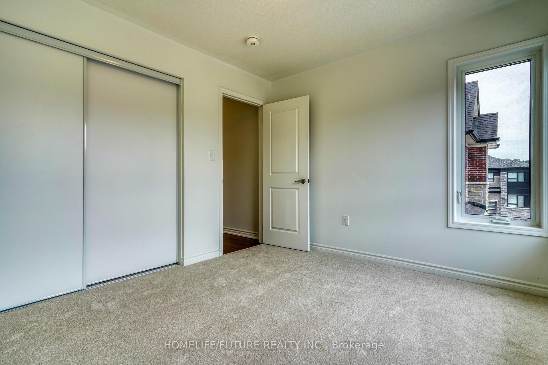 Photo 37 of 1481 Mockingbird Square, Pickering, Rural Pickering — HOMEH