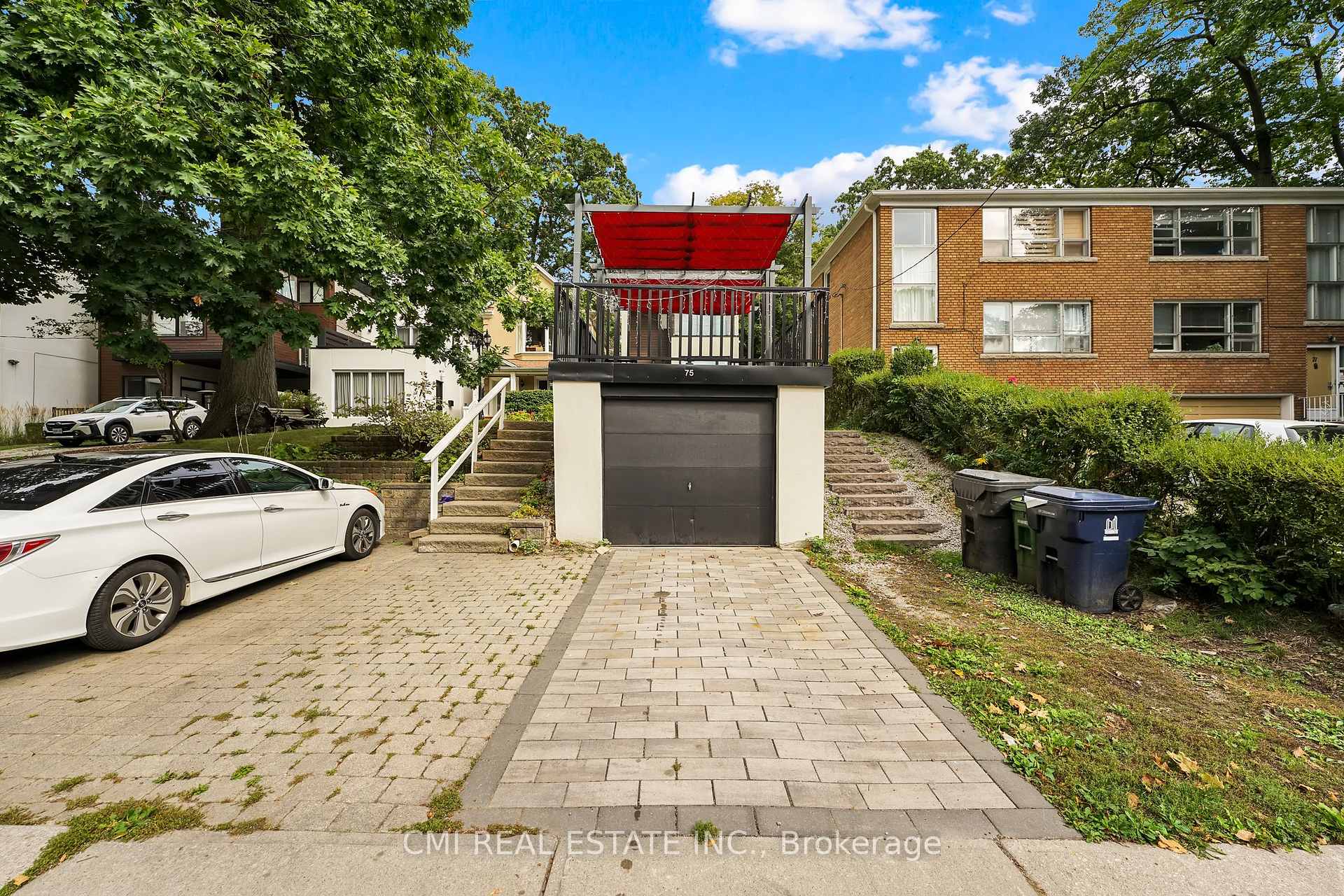 Front of 75 Kenilworth Avenue