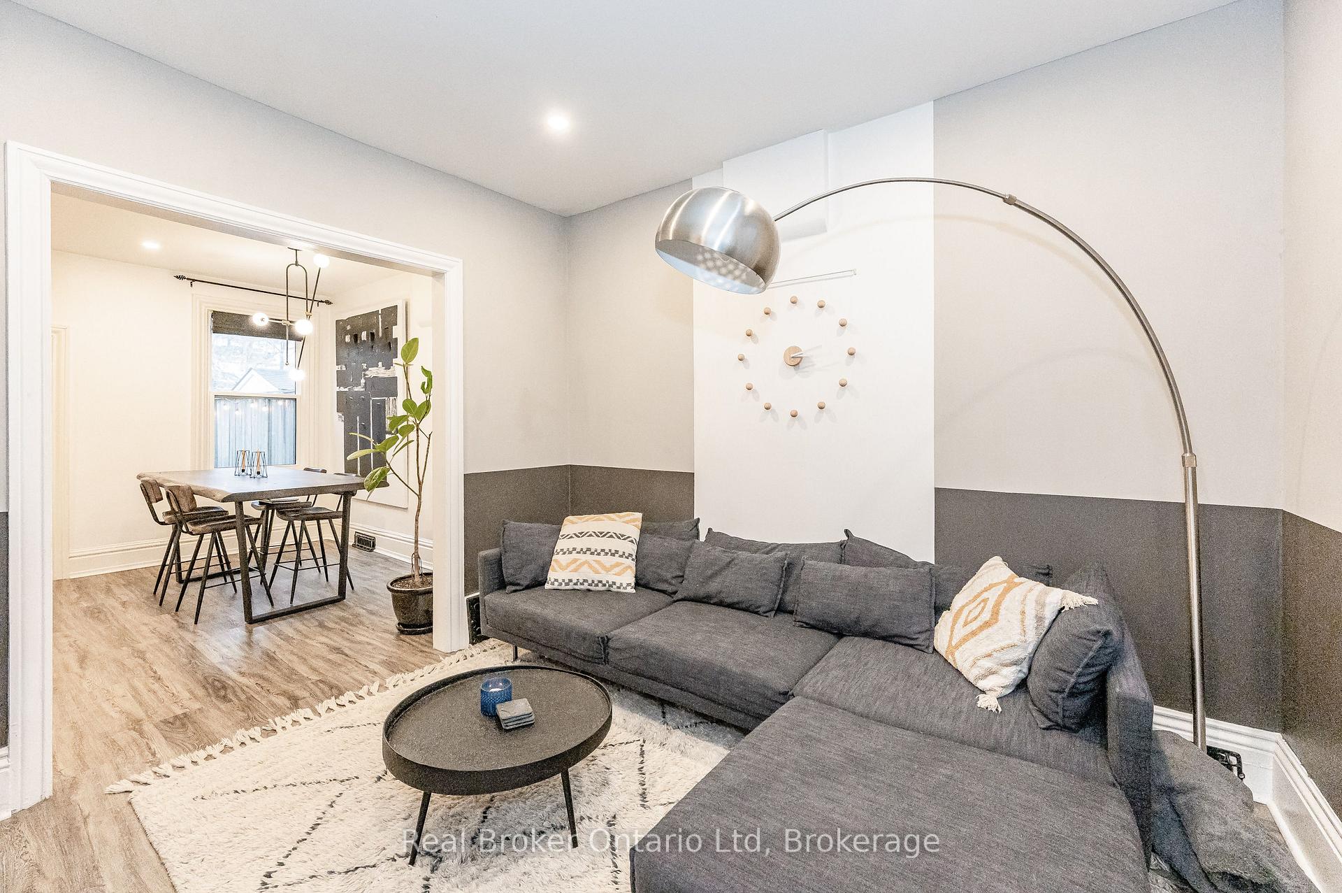 Photo 9 of 14 Alanson Street, Hamilton, Stinson — HOMEH