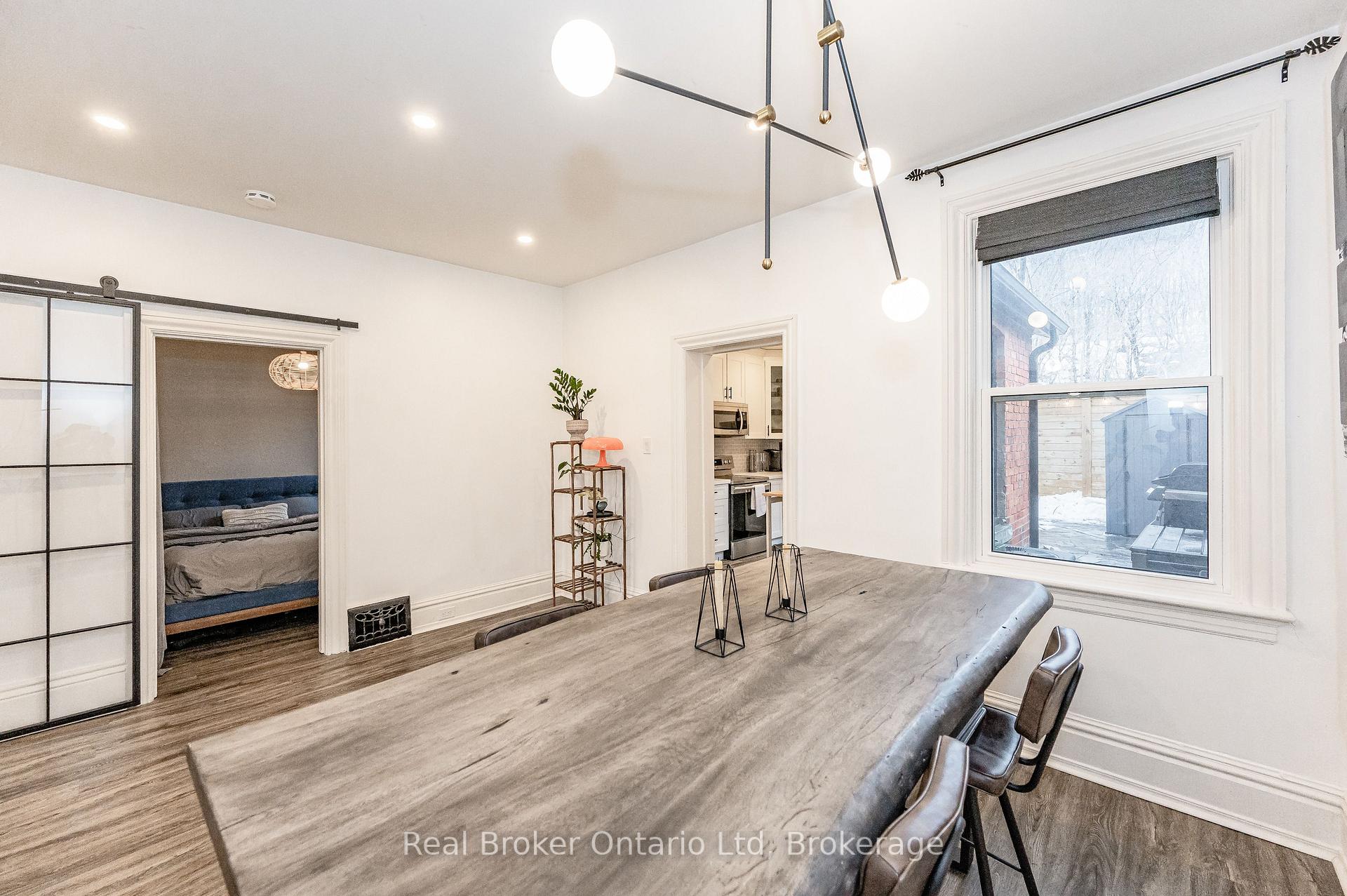 Photo 15 of 14 Alanson Street, Hamilton, Stinson — HOMEH