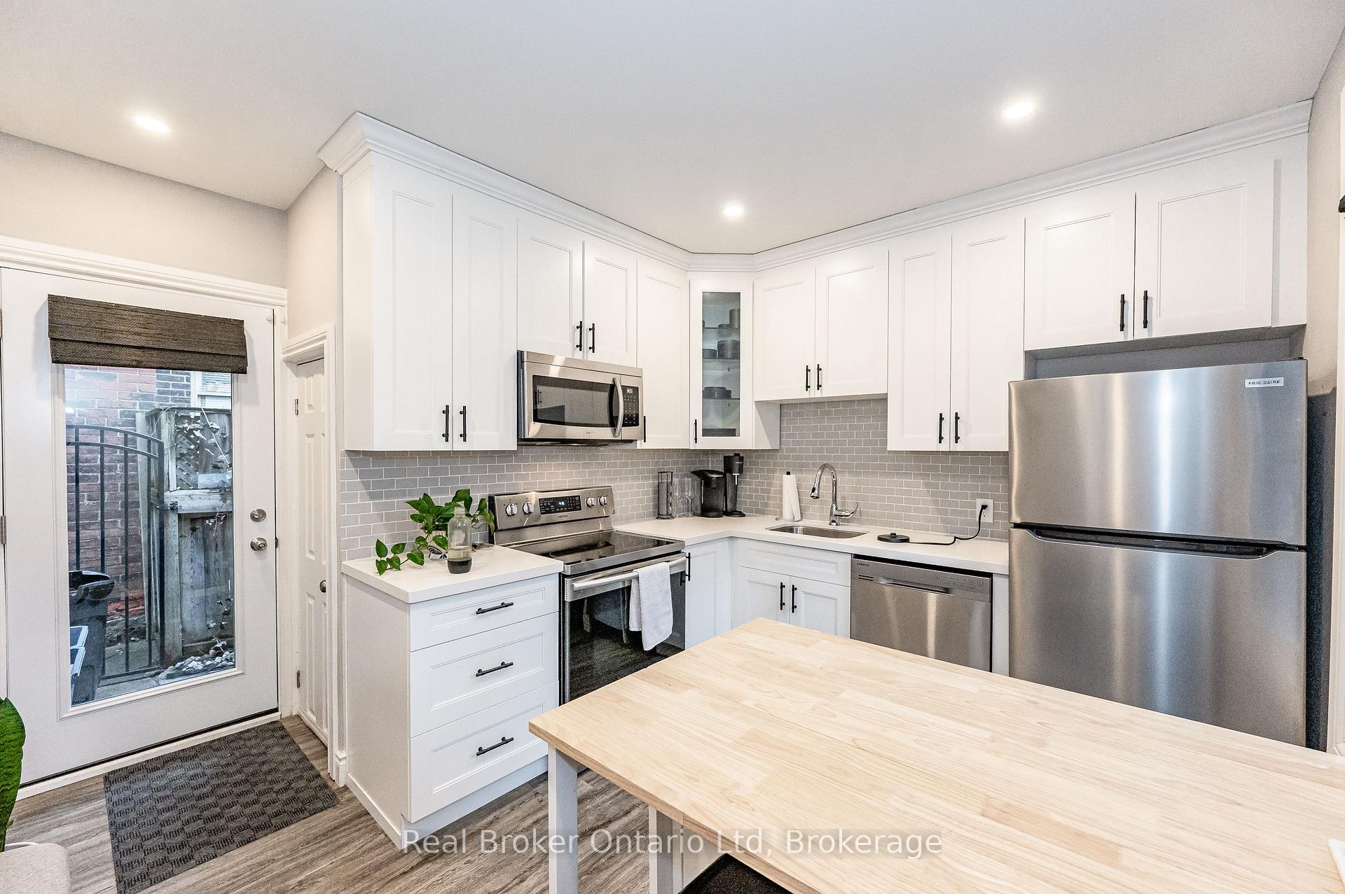 Photo 14 of 14 Alanson Street, Hamilton, Stinson — HOMEH