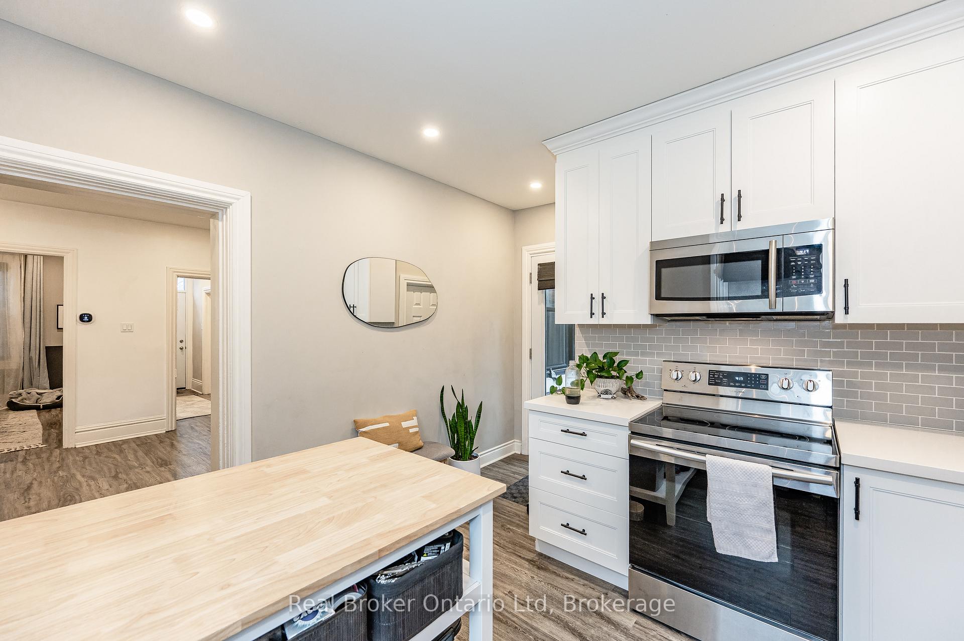Photo 17 of 14 Alanson Street, Hamilton, Stinson — HOMEH