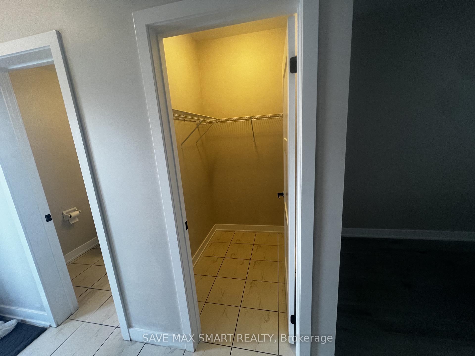Photo 5 of 230 Prince William Way, Barrie, Rural Barrie Southeast — HOMEH