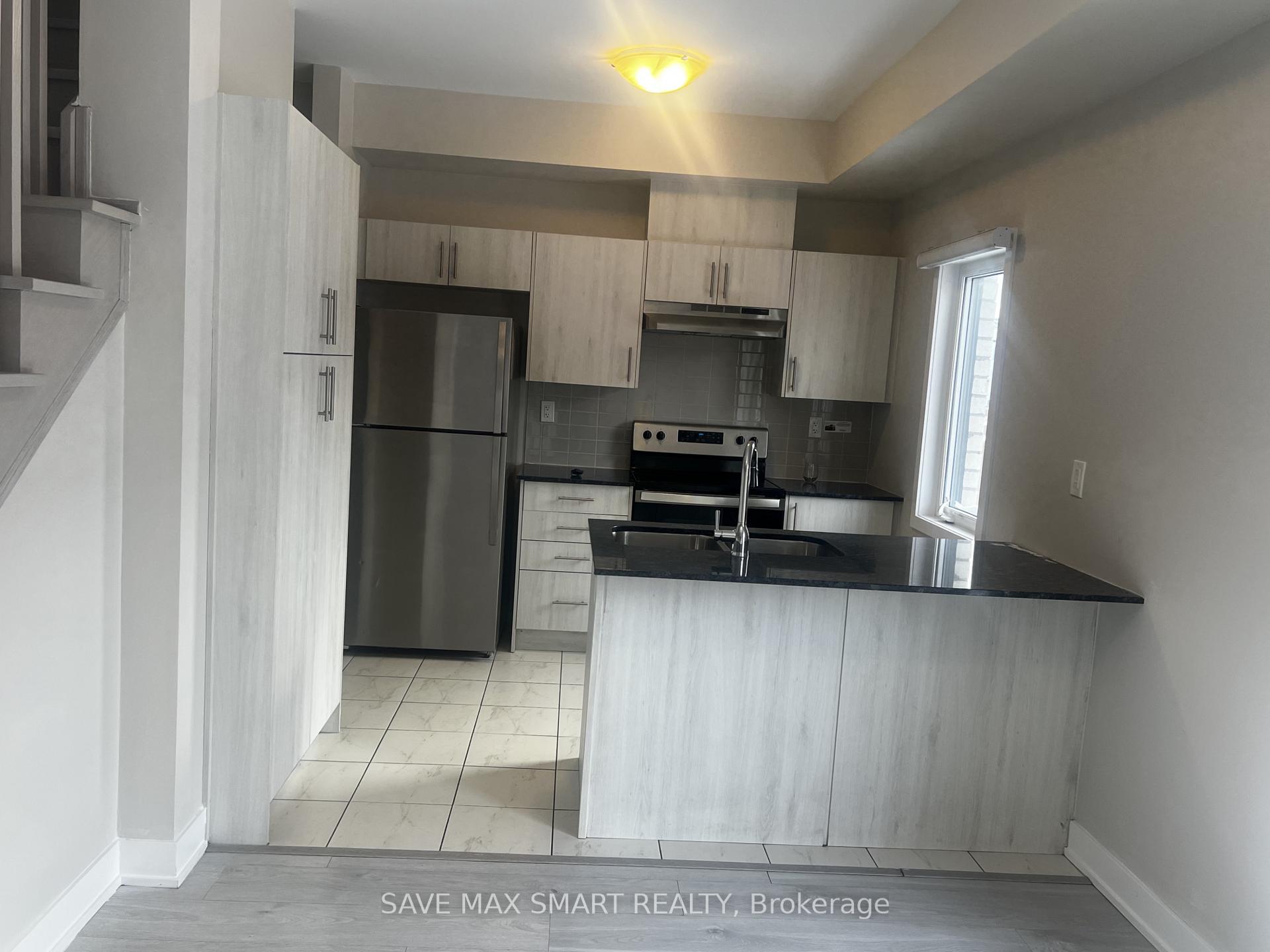 Photo 8 of 230 Prince William Way, Barrie, Rural Barrie Southeast — HOMEH