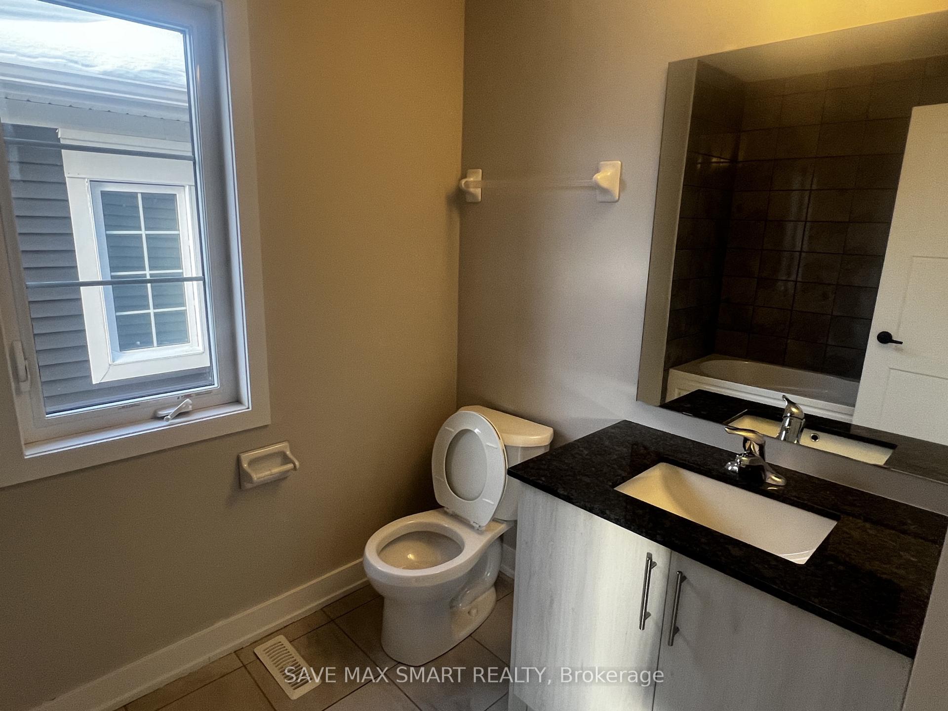 Photo 27 of 230 Prince William Way, Barrie, Rural Barrie Southeast — HOMEH