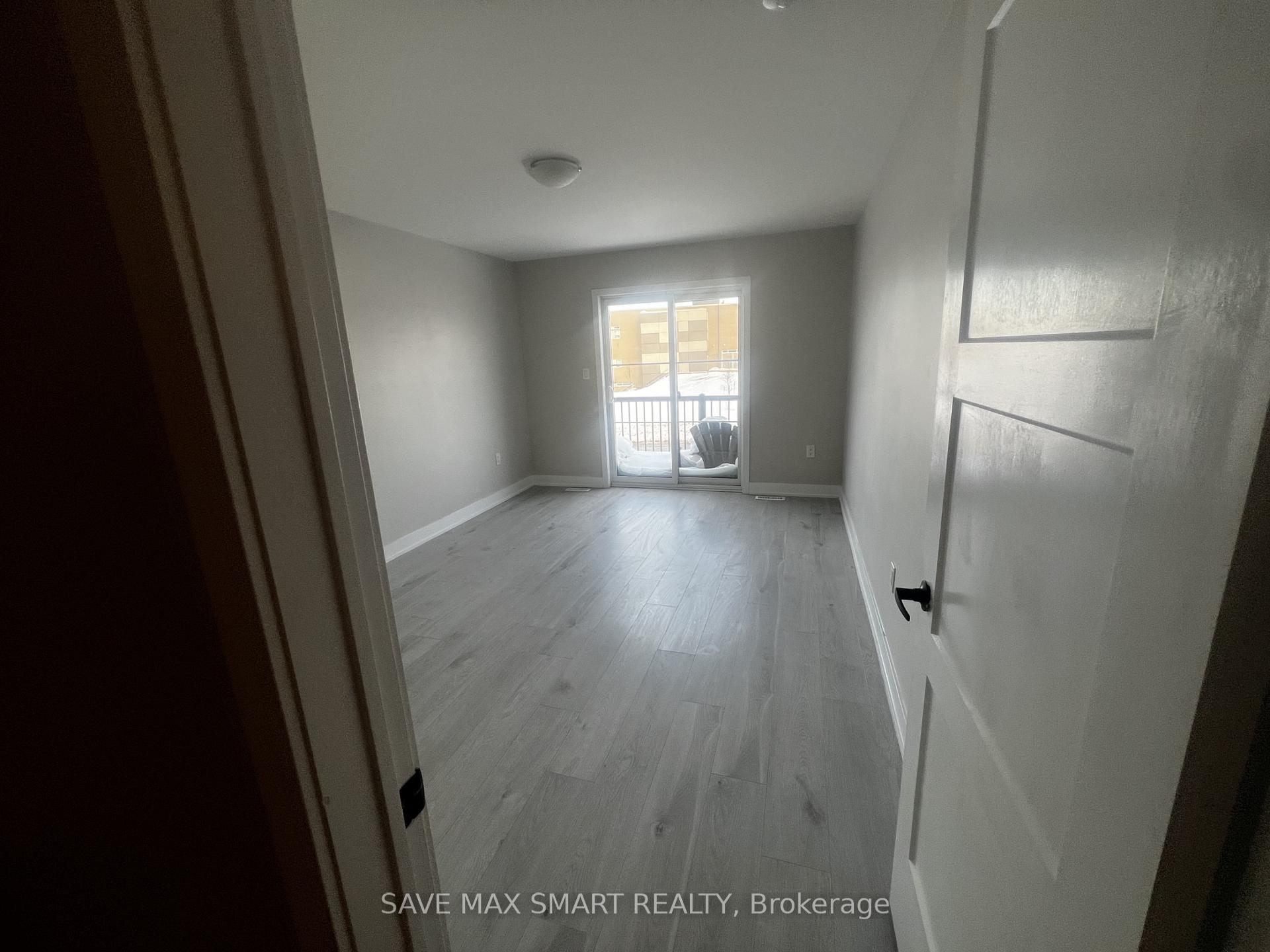 Photo 33 of 230 Prince William Way, Barrie, Rural Barrie Southeast — HOMEH