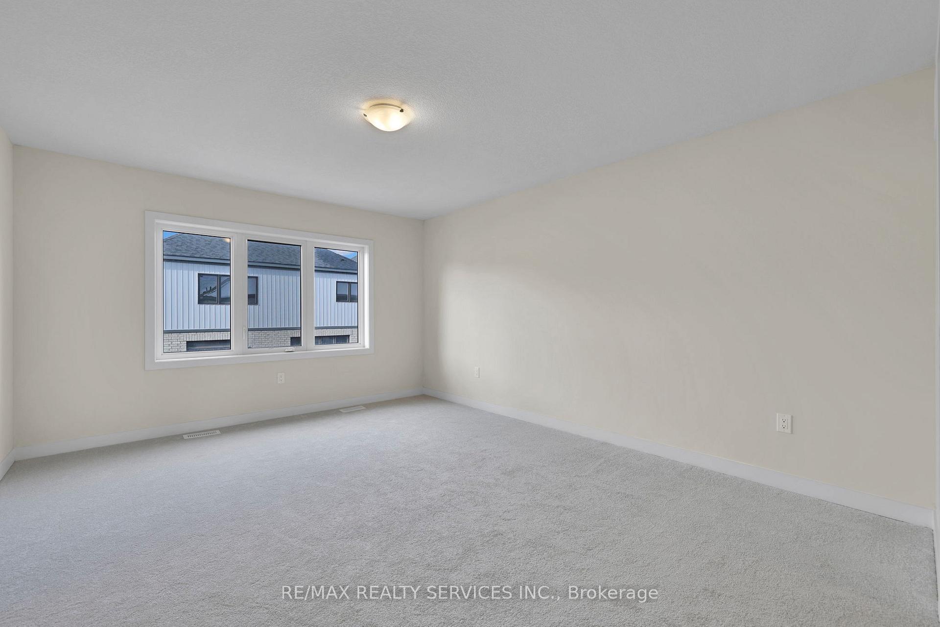 Photo 15 of 145 Keelson Street, Welland, Dain City — HOMEH