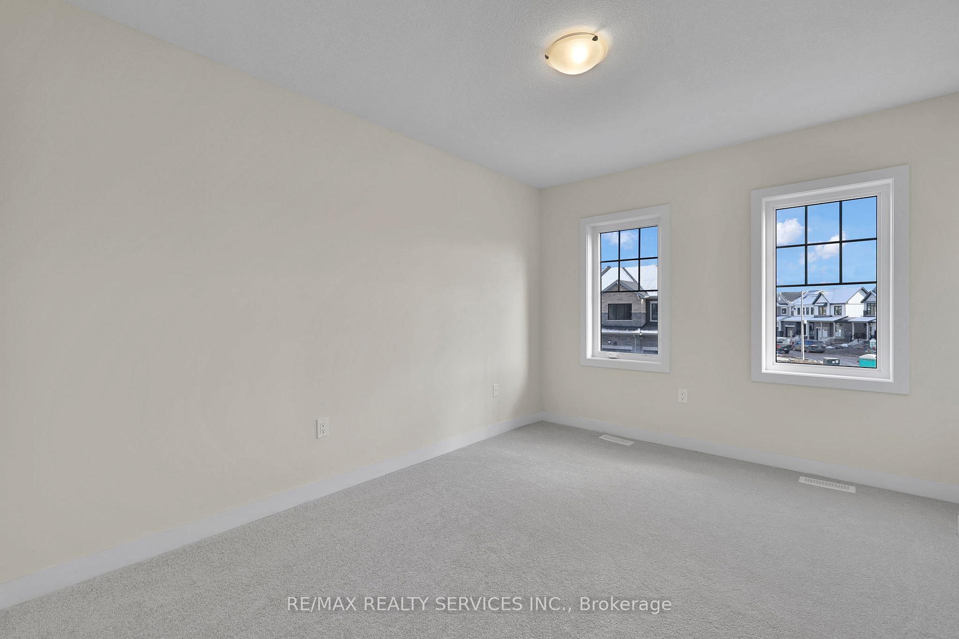 Photo 20 of 145 Keelson Street, Welland, Dain City — HOMEH