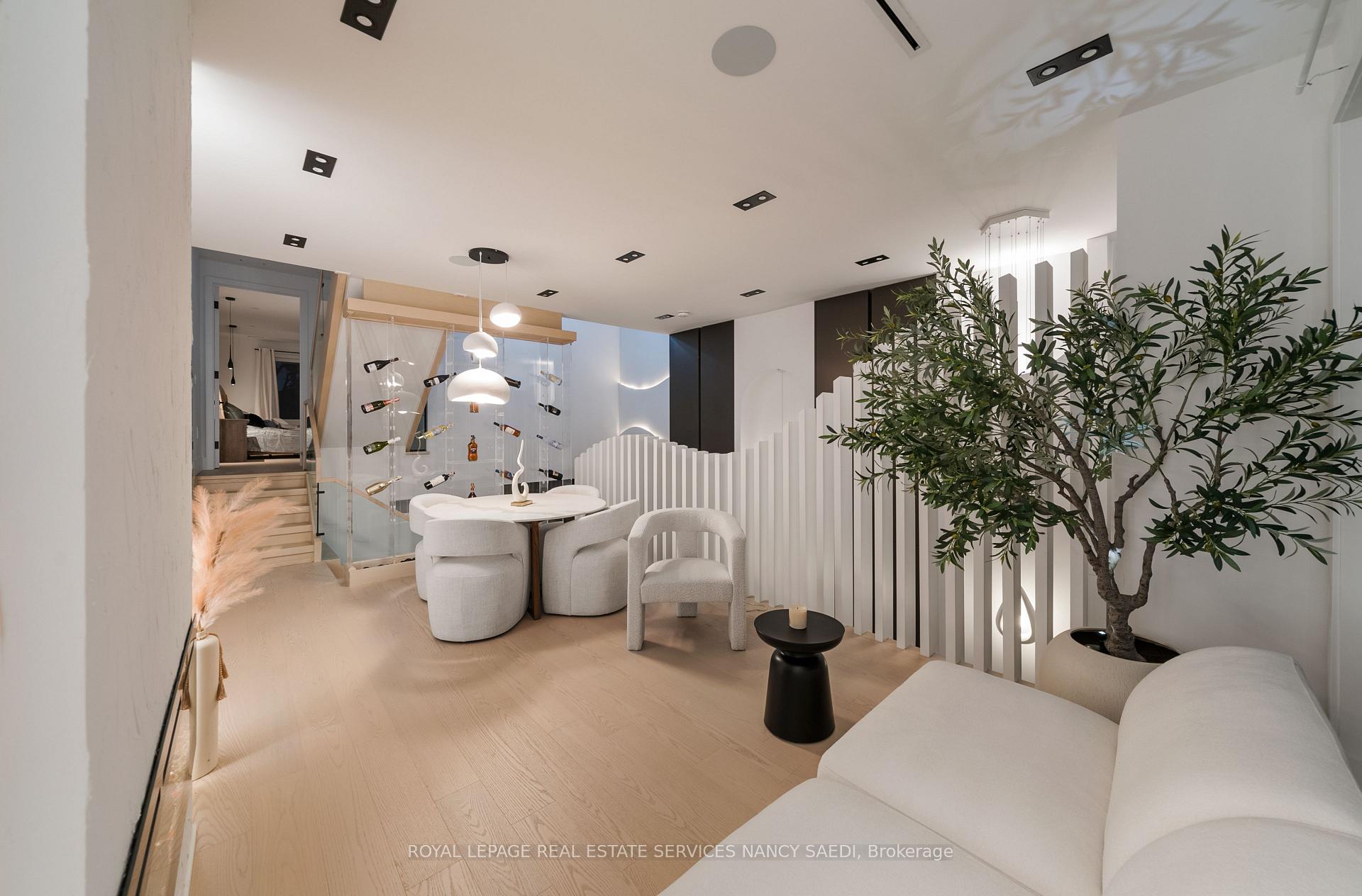 Photo 15 of 244 Lumsden Avenue, Toronto, Woodbine-Lumsden — HOMEH