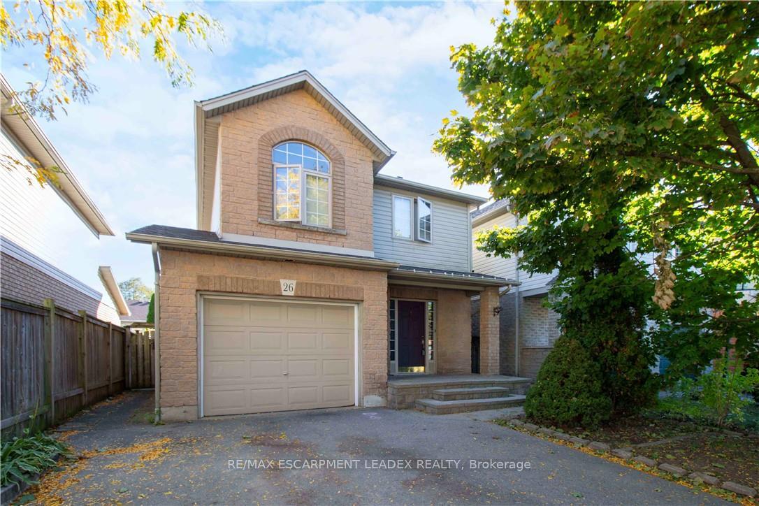 Photo 1 of 26 Kendrick Court, Hamilton, Ancaster — HOMEH