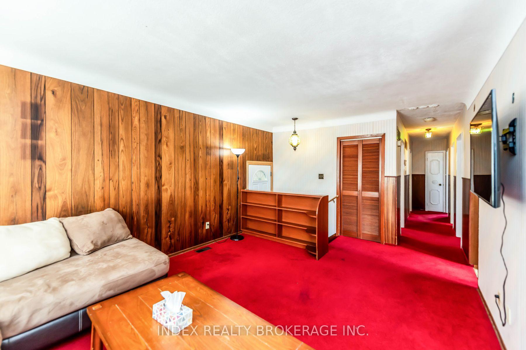 Photo 6 of 28 Blenheim Drive, Hamilton, Stoney Creek — HOMEH