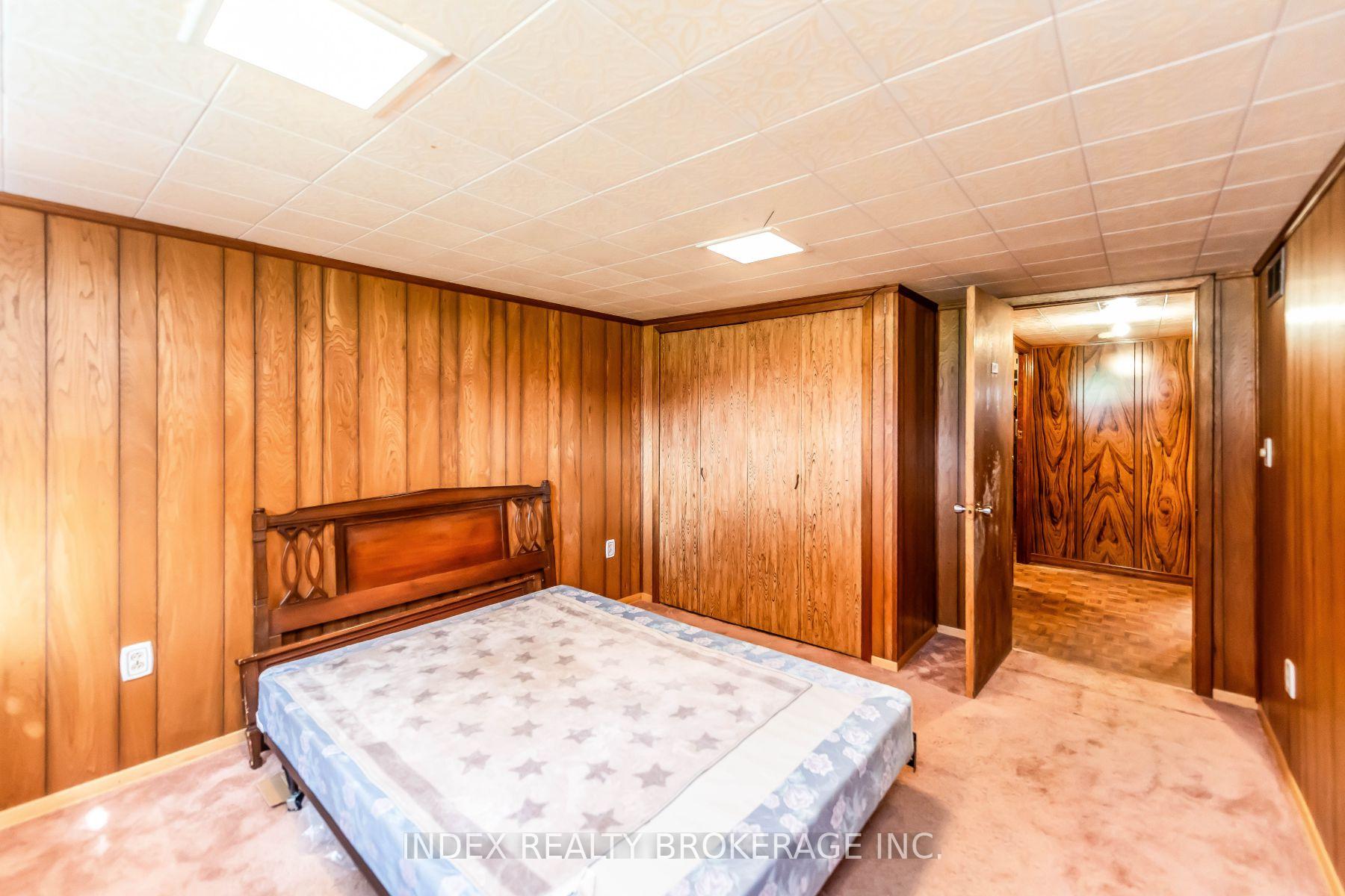 Photo 20 of 28 Blenheim Drive, Hamilton, Stoney Creek — HOMEH
