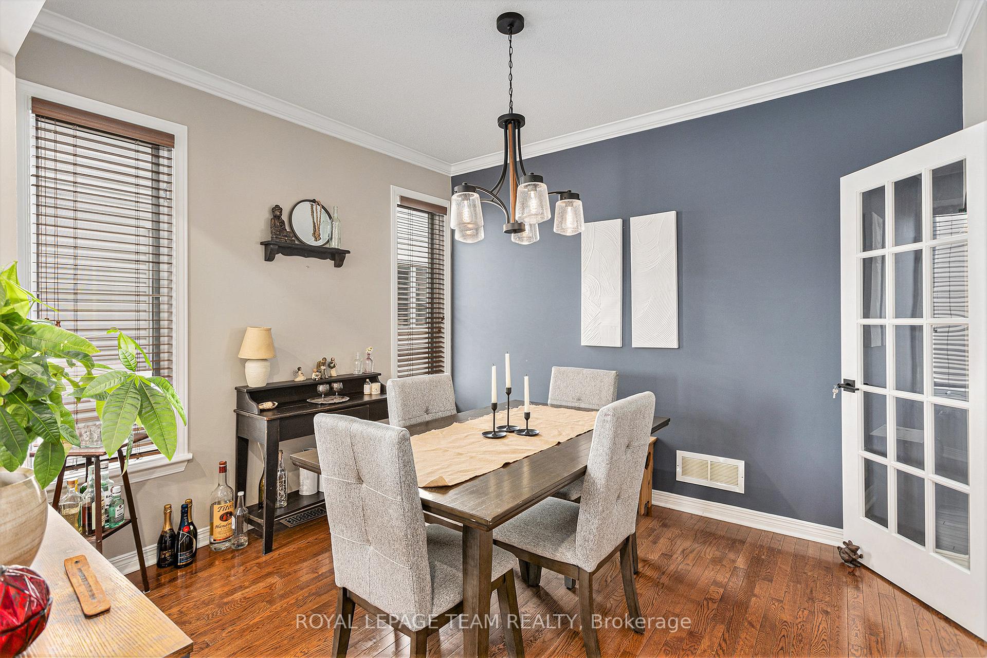 Photo 11 of 211 Stoneway Drive, Ottawa, Barrhaven East — HOMEH