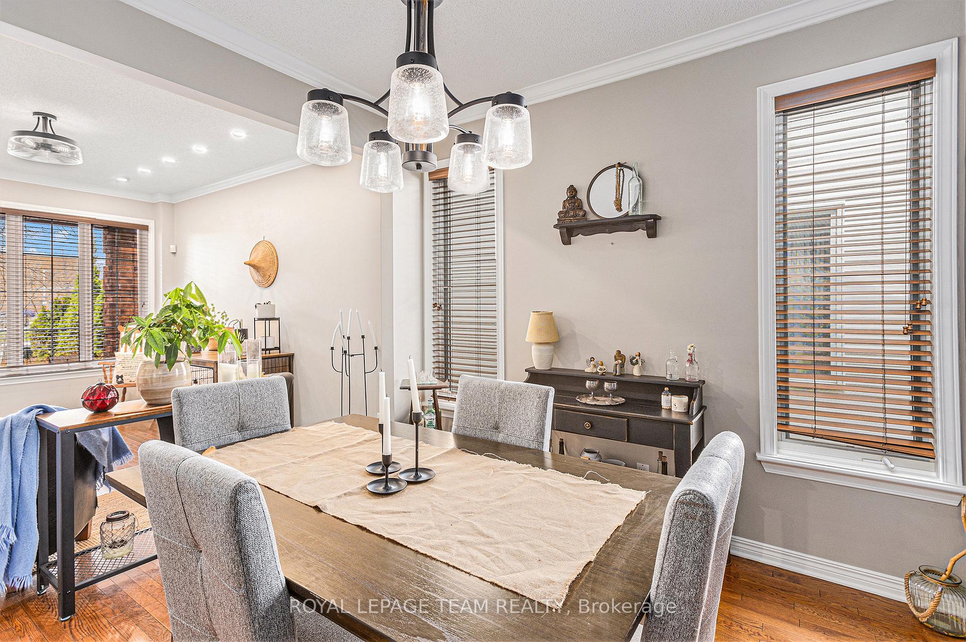 Photo 12 of 211 Stoneway Drive, Ottawa, Barrhaven East — HOMEH