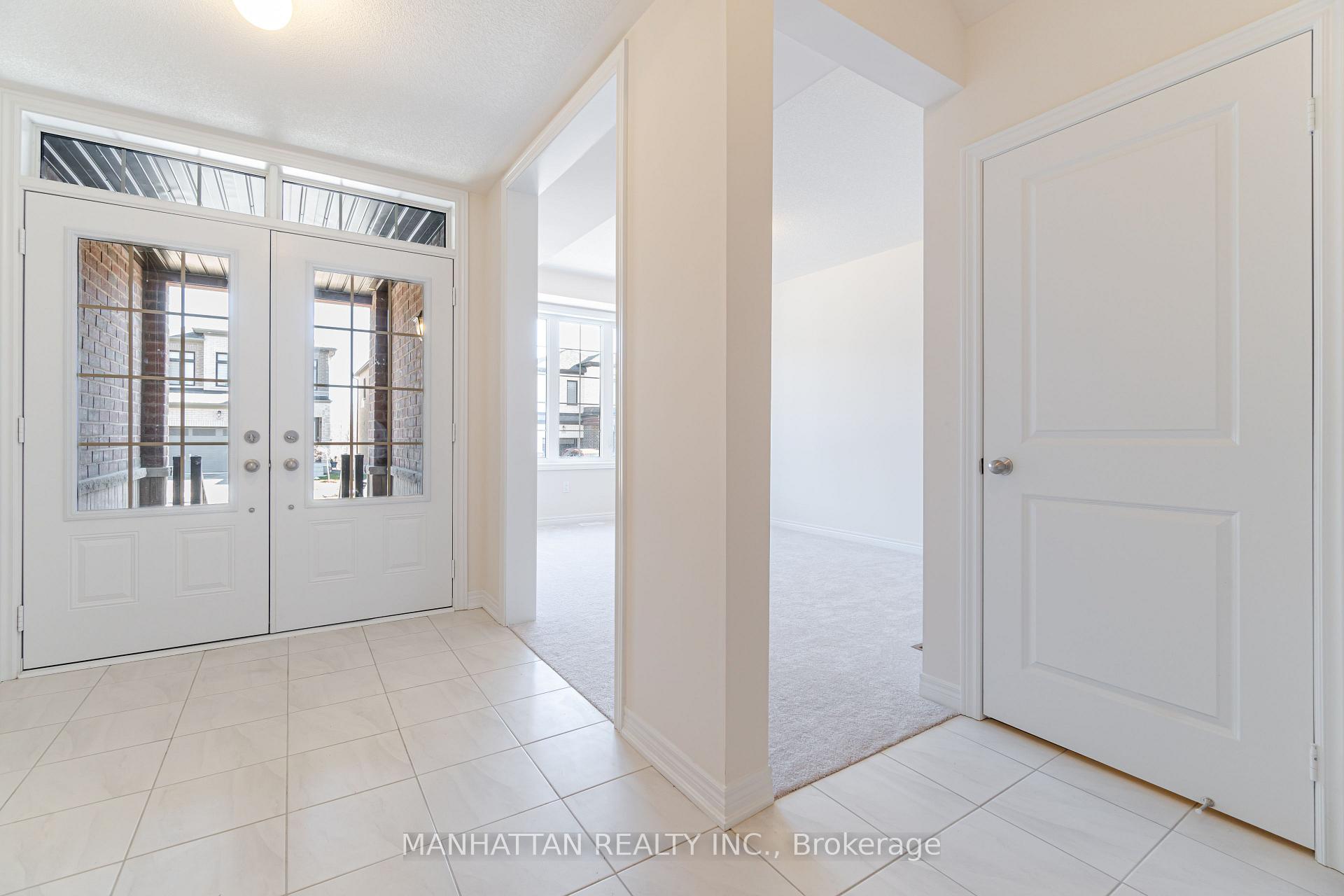 Photo 3 of 2646 Delphinium Trail, Pickering, Rural Pickering — HOMEH
