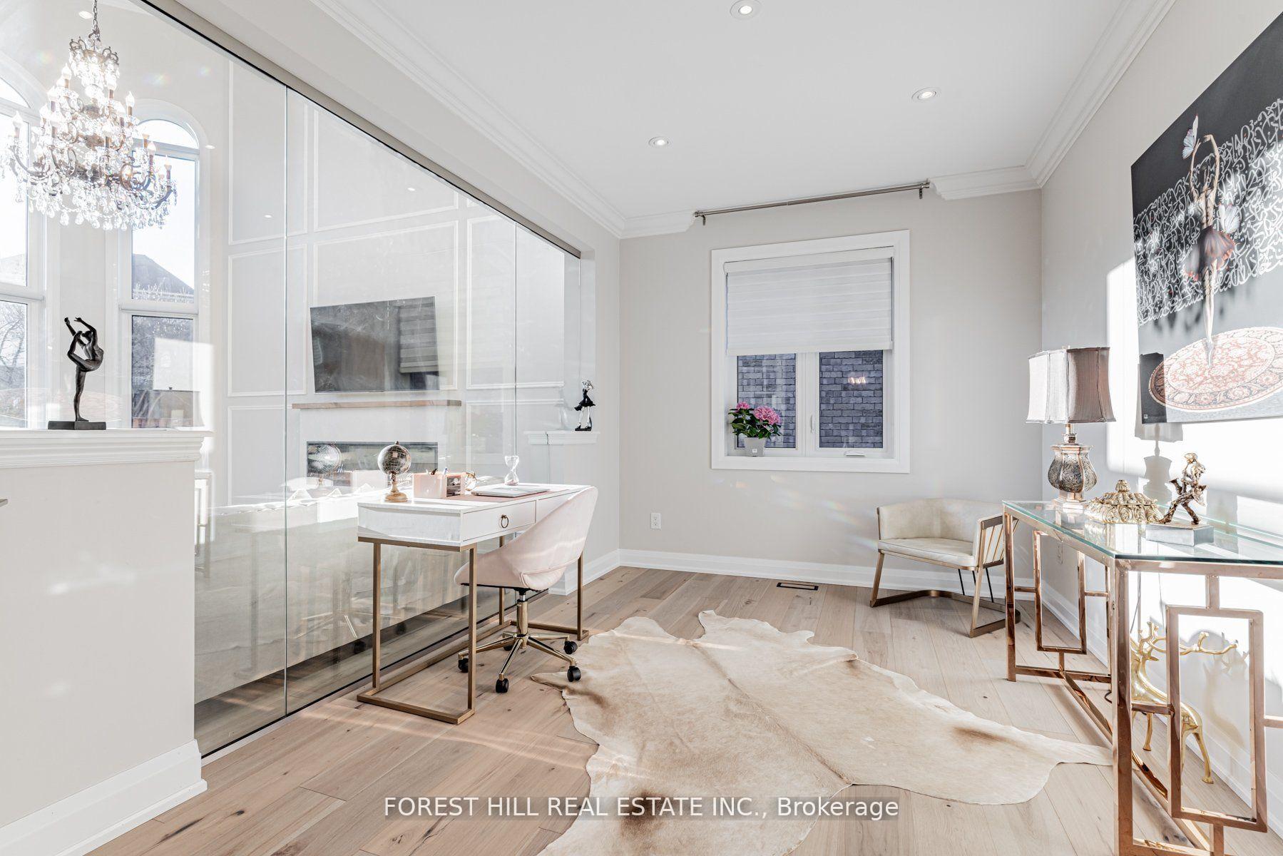 Photo 8 of 18 William Bowes Boulevard, Vaughan, Patterson — HOMEH