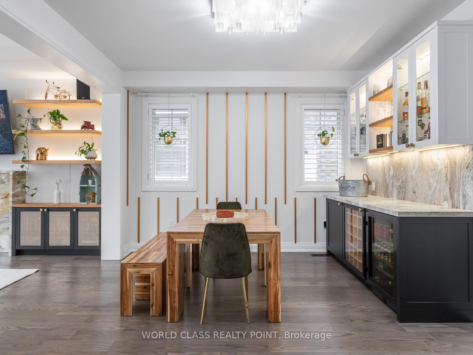 Photo 8 of 19 Barn Owl Way, Vaughan, Kleinburg — HOMEH