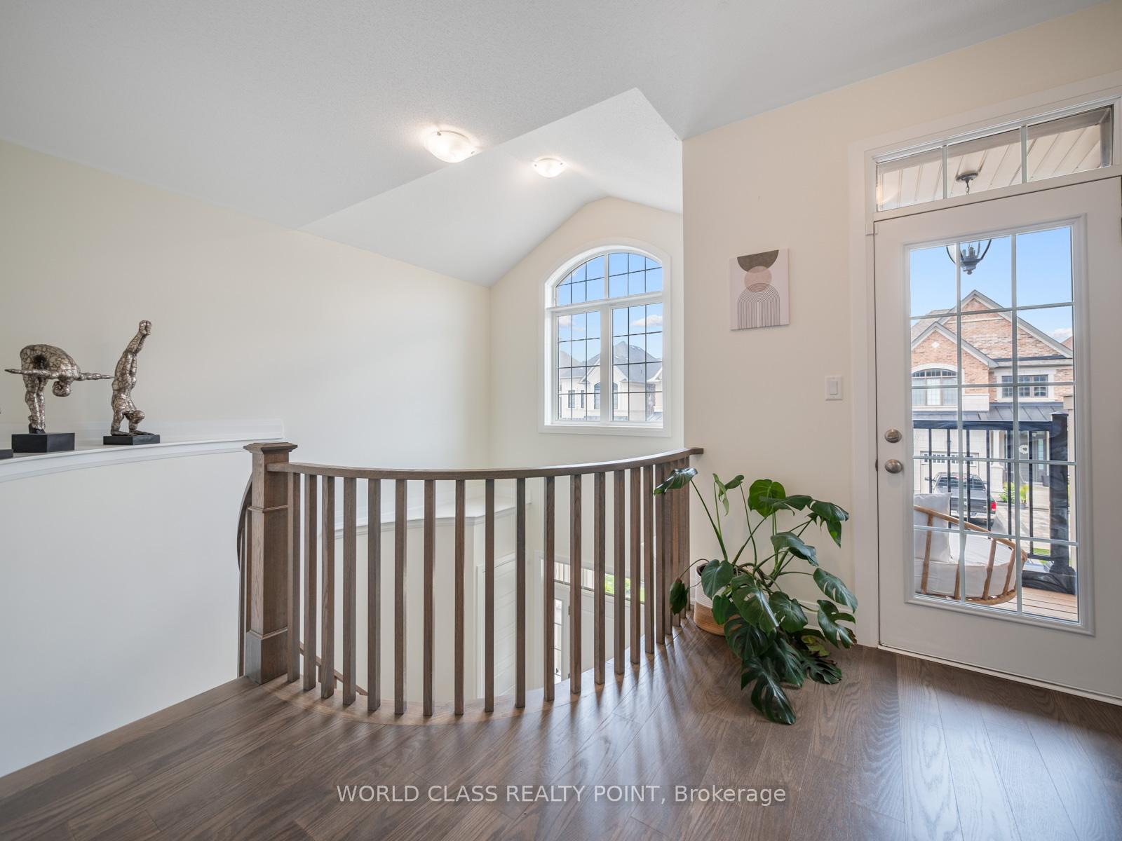 Photo 19 of 19 Barn Owl Way, Vaughan, Kleinburg — HOMEH