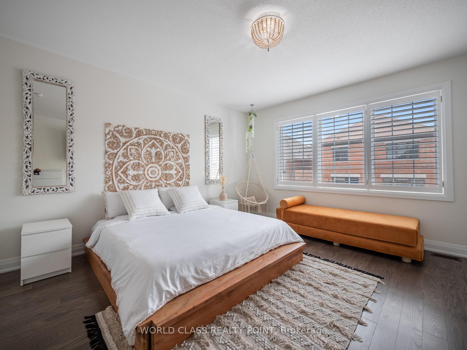Photo 31 of 19 Barn Owl Way, Vaughan, Kleinburg — HOMEH