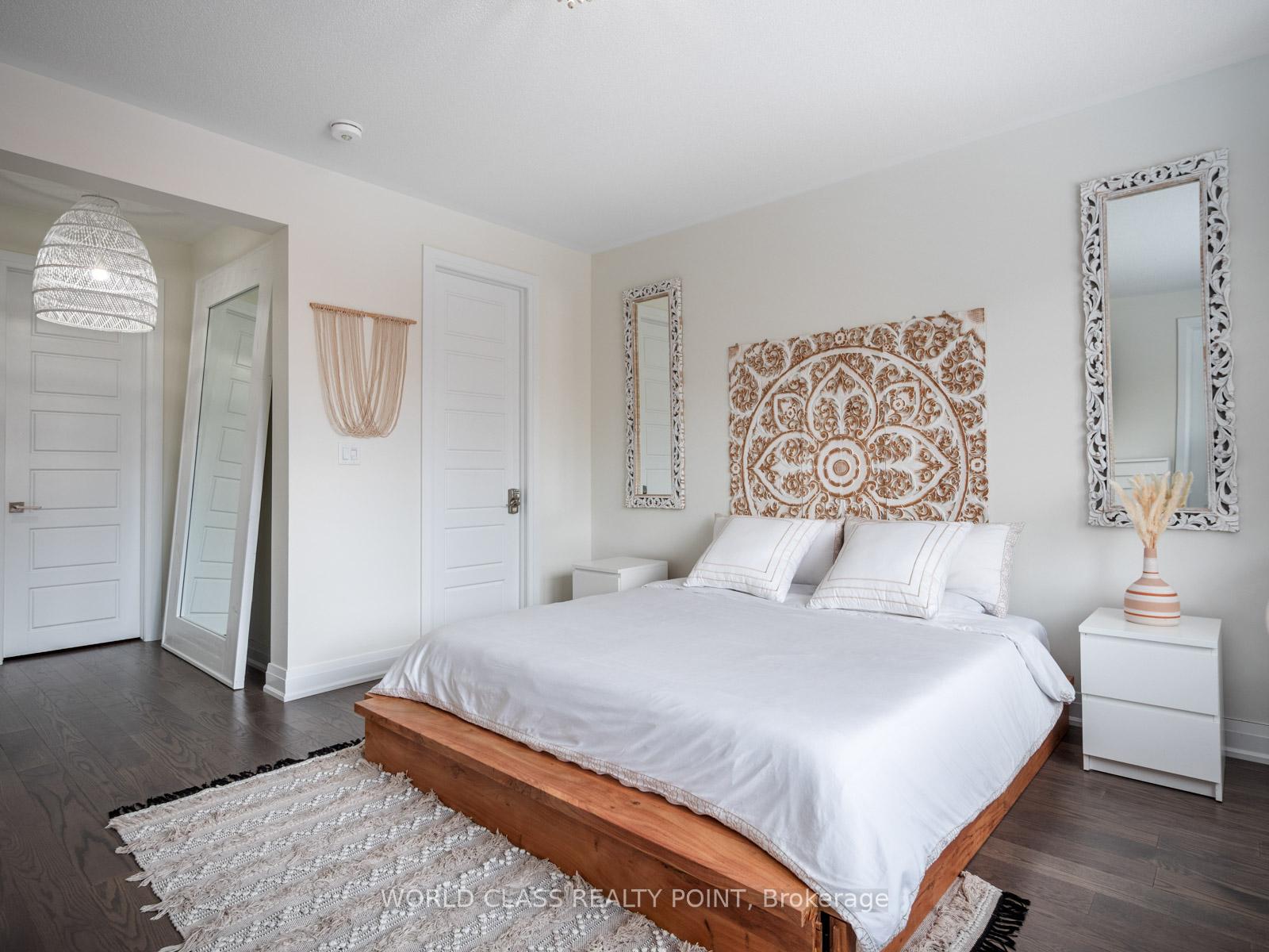 Photo 29 of 19 Barn Owl Way, Vaughan, Kleinburg — HOMEH