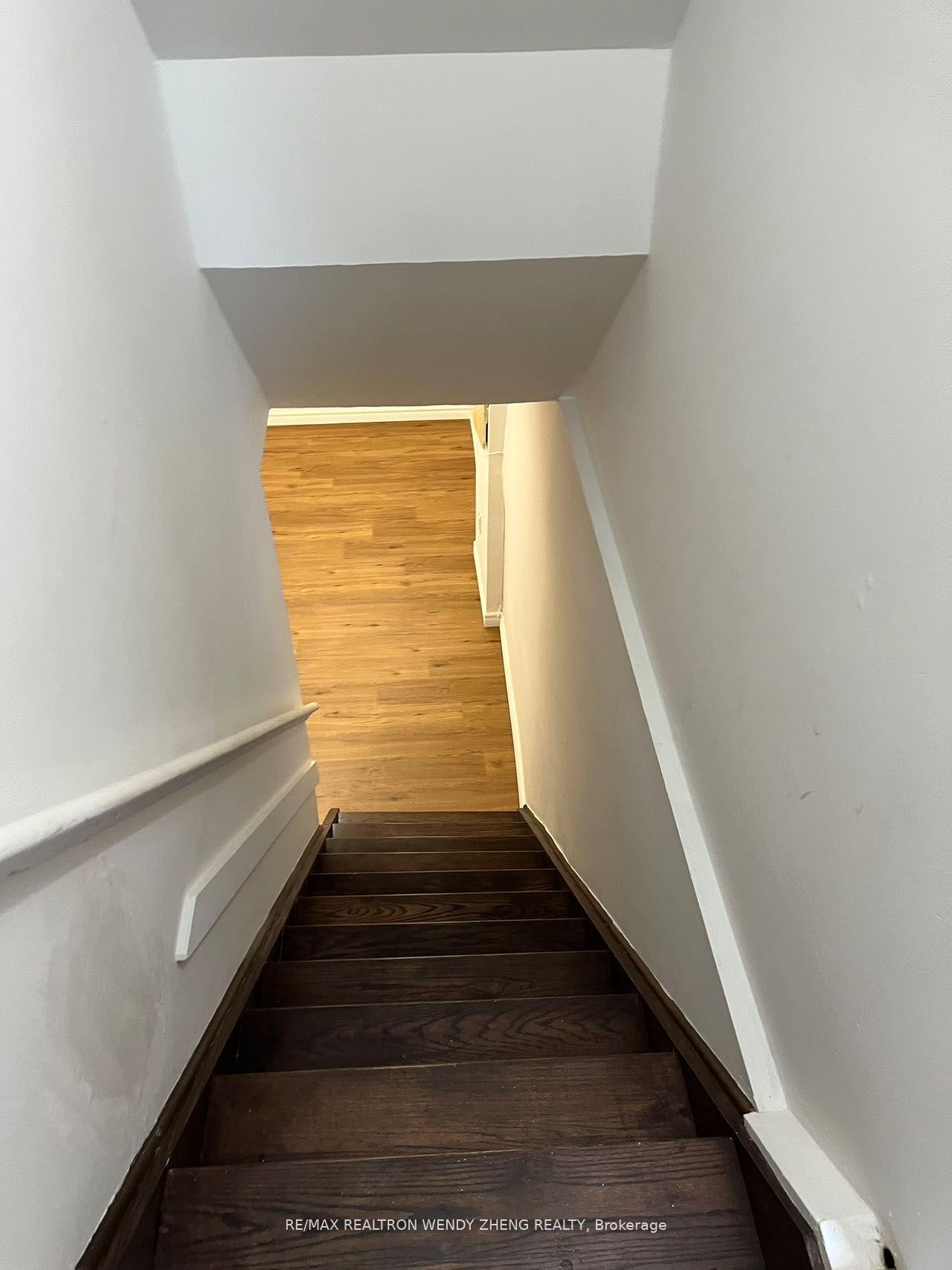 Photo 5 of Unit Bsmt, 275 Risebrough Circuit, Markham, Milliken Mills West — HOMEH