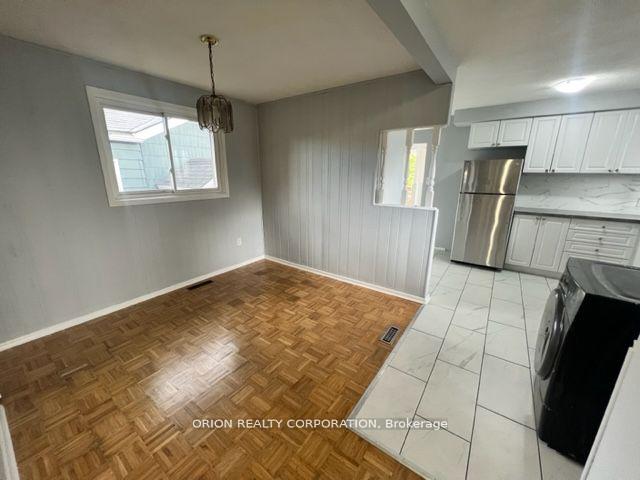 Photo 14 of 359 .5 Strathearn Avenue, Hamilton, Homeside — HOMEH