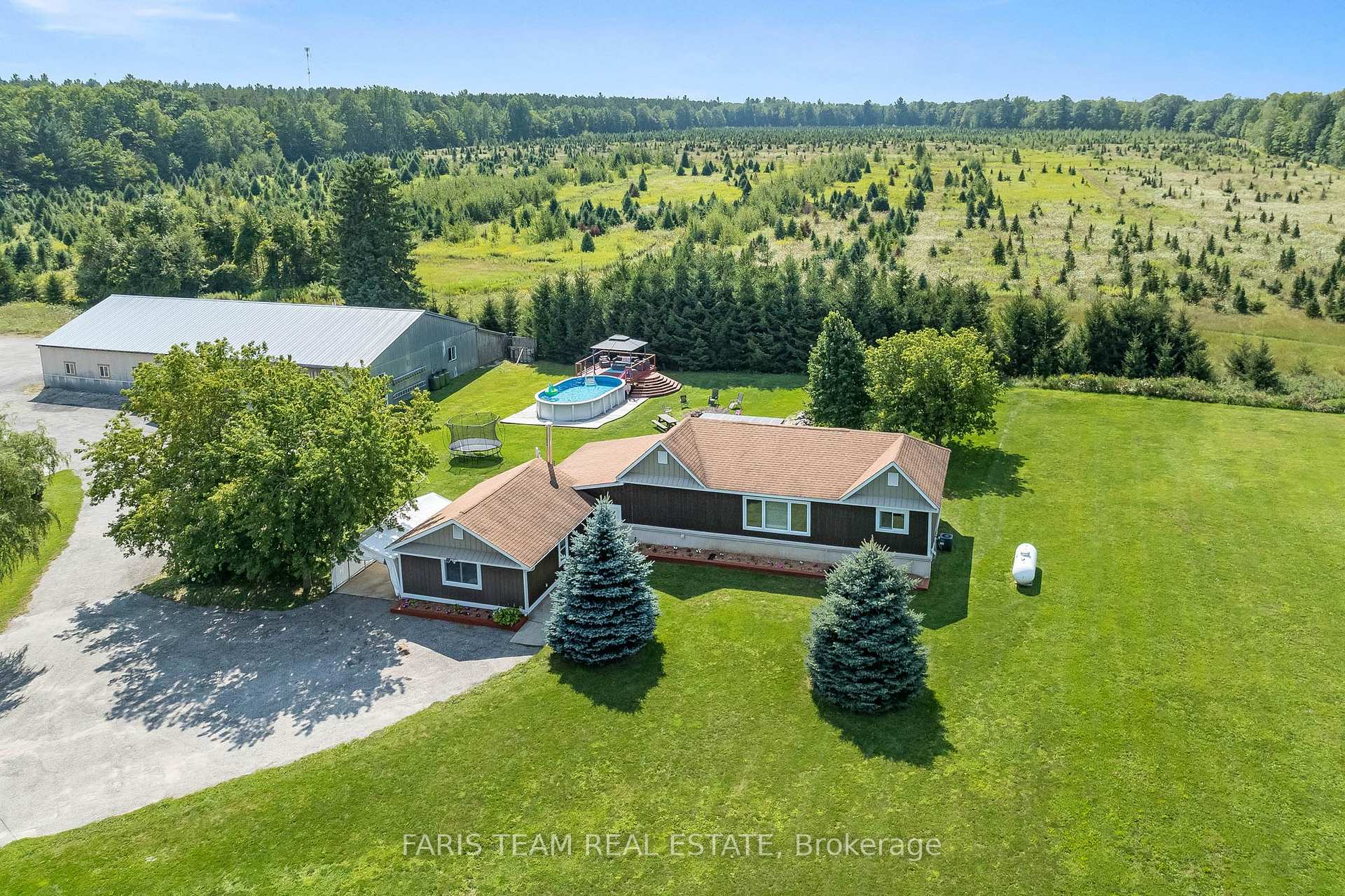 Photo 7 of 3686 McCarthy Drive, Clearview, New Lowell — HOMEH