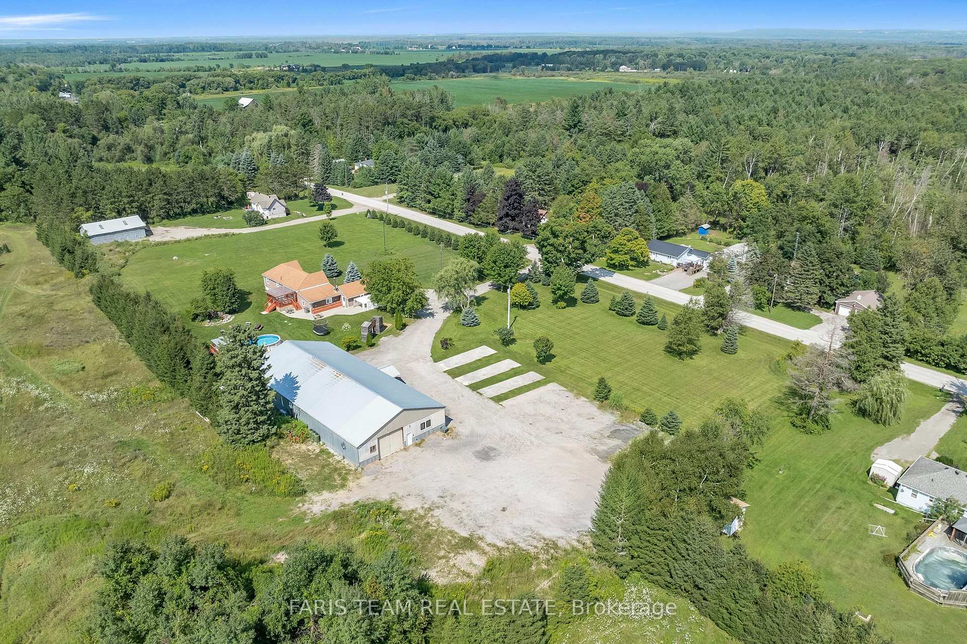 Photo 34 of 3686 McCarthy Drive, Clearview, New Lowell — HOMEH
