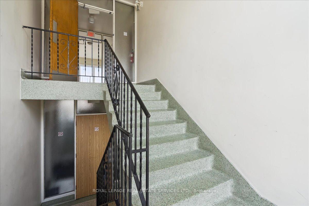 Photo 5 of 291 East 38th Street, Hamilton, Raleigh — HOMEH