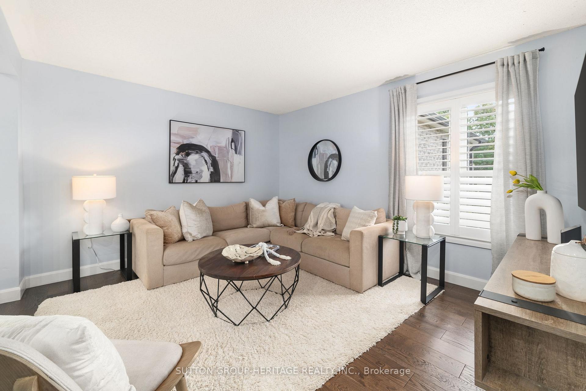 Photo 6 of 30 Cluett Drive, Ajax, South East — HOMEH