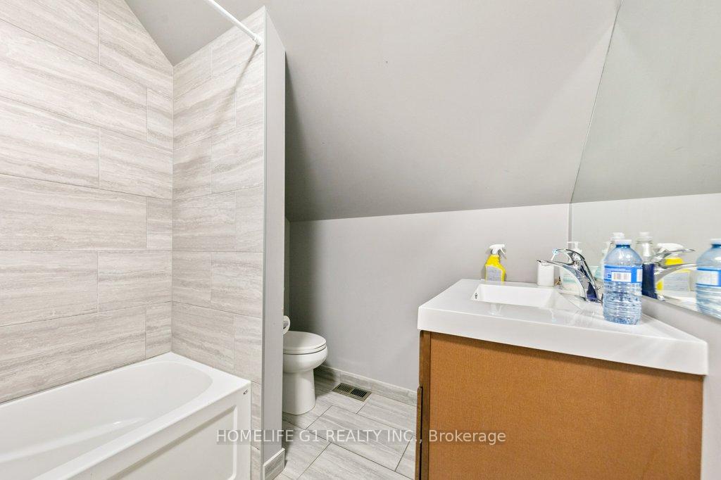 Photo 24 of 3161 Peter Street, Windsor — HOMEH