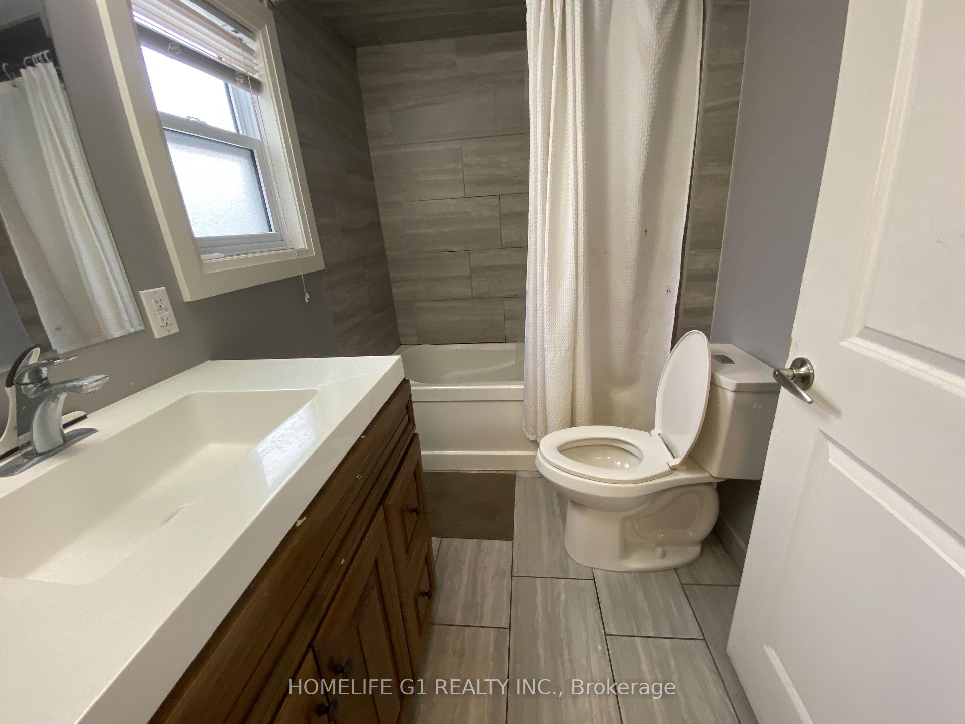 Photo 36 of 3161 Peter Street, Windsor — HOMEH