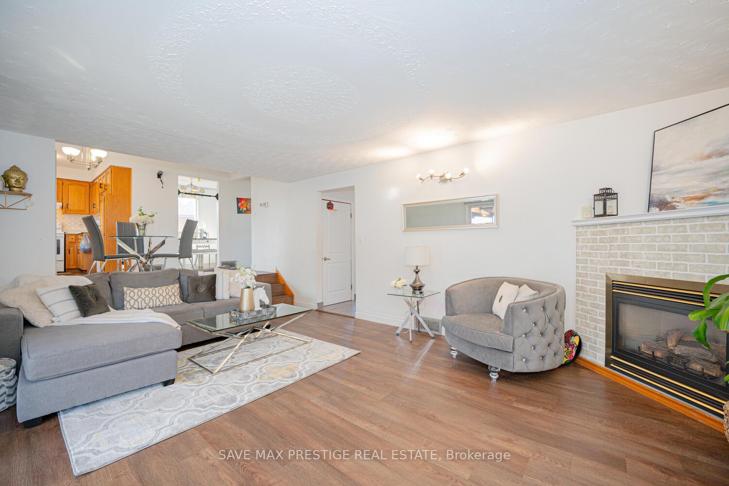 Photo 15 of 84 Wimbleton Crescent, Kitchener — HOMEH