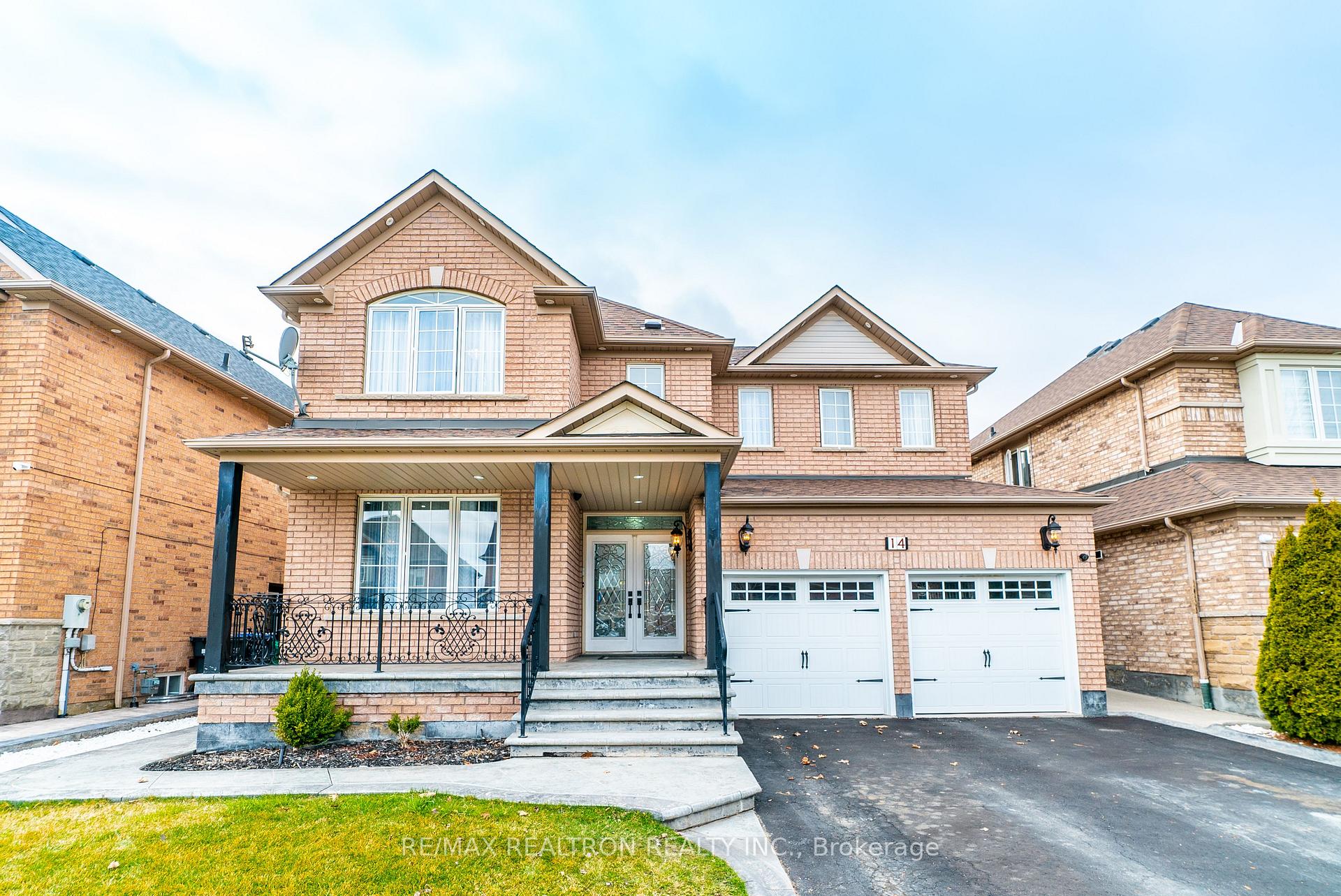 Front of 14 Bramtrail Gate