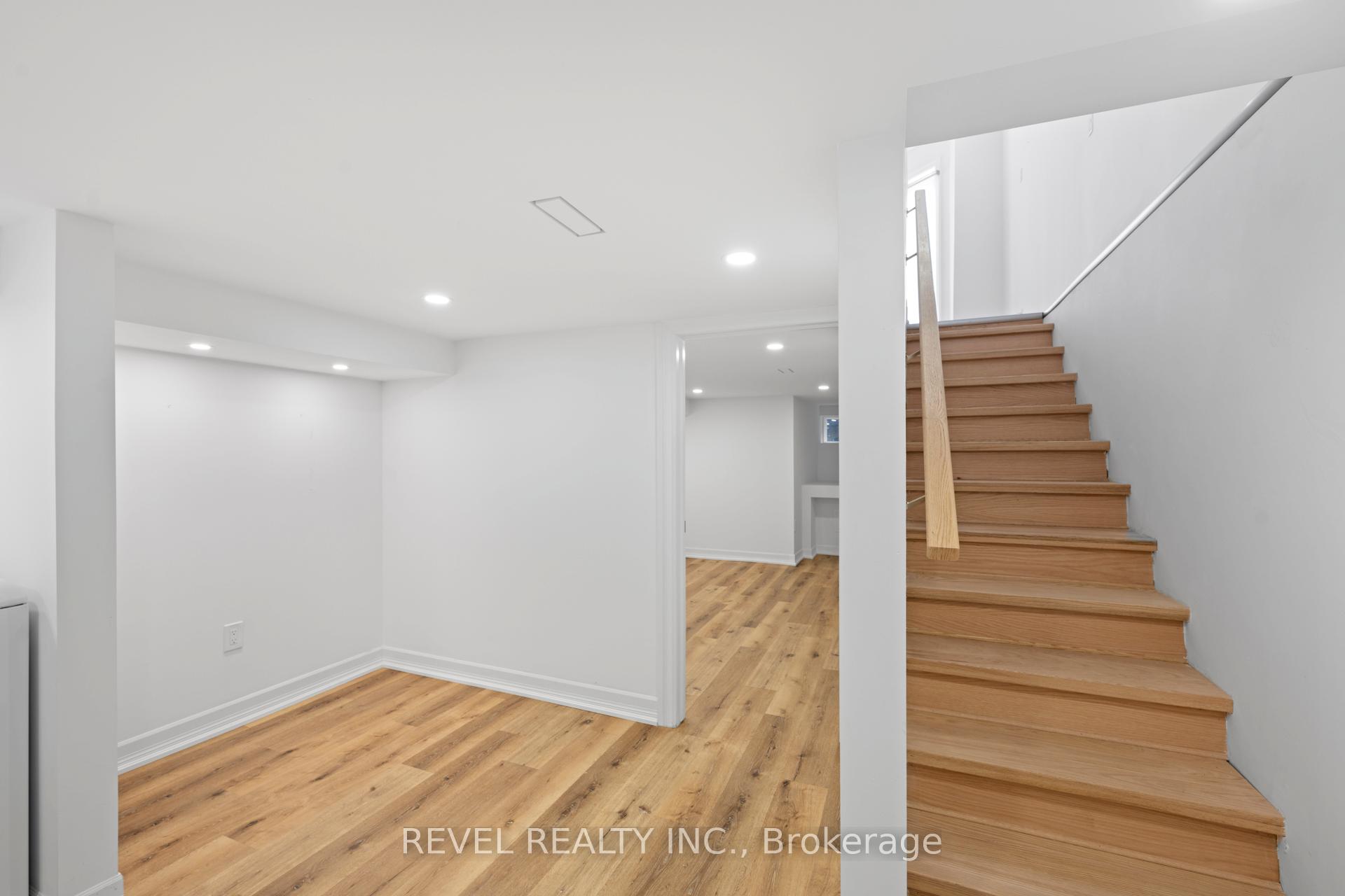 Photo 12 of Unit #A, 153 Bay Street, Hamilton, Central — HOMEH