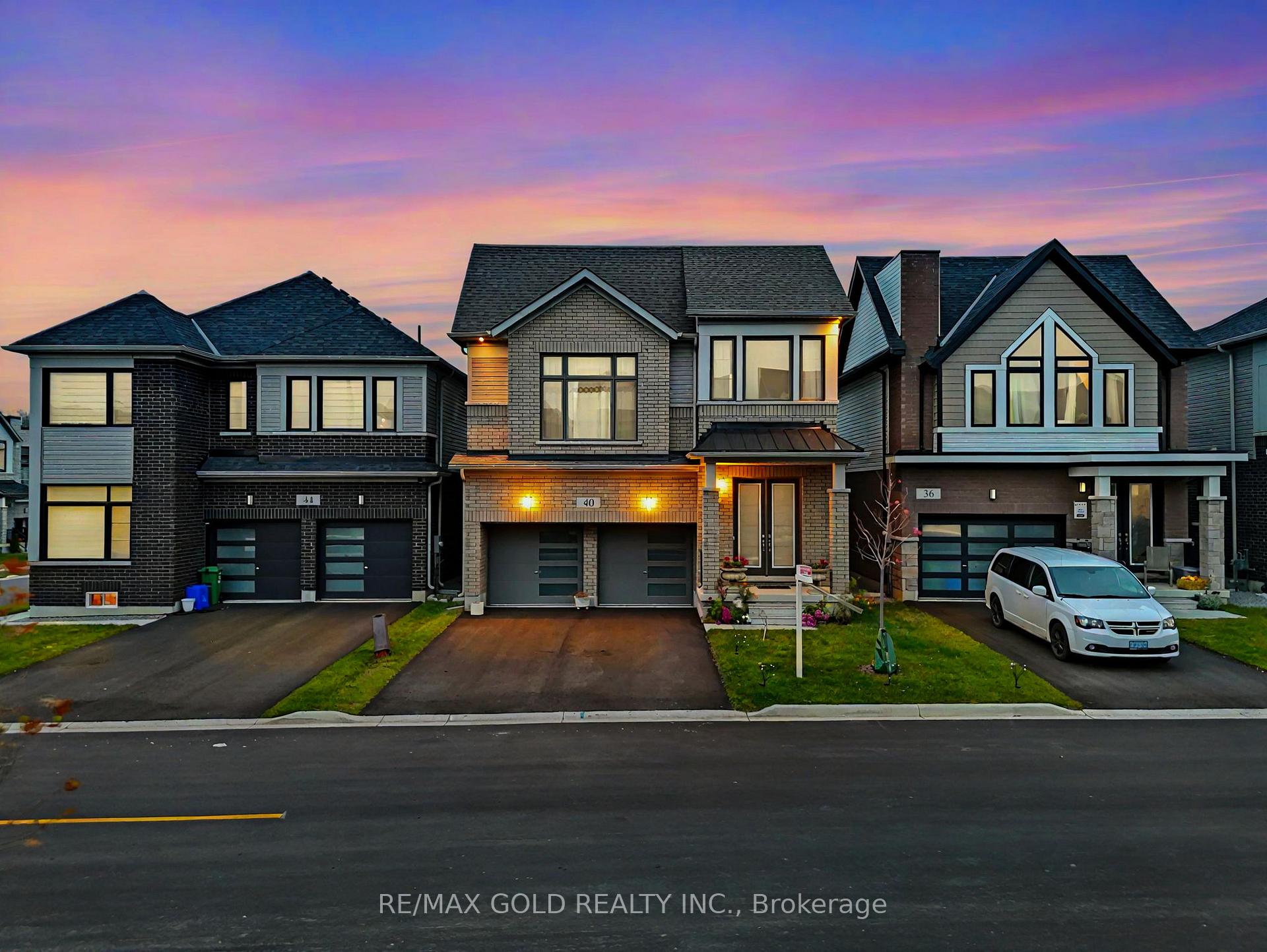 Photo 1 of 40 Weylie Street, Hamilton, Mount Hope — HOMEH