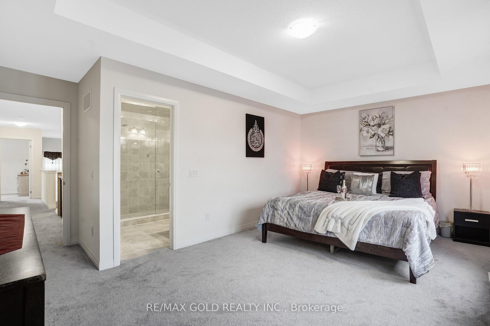 Photo 23 of 40 Weylie Street, Hamilton, Mount Hope — HOMEH